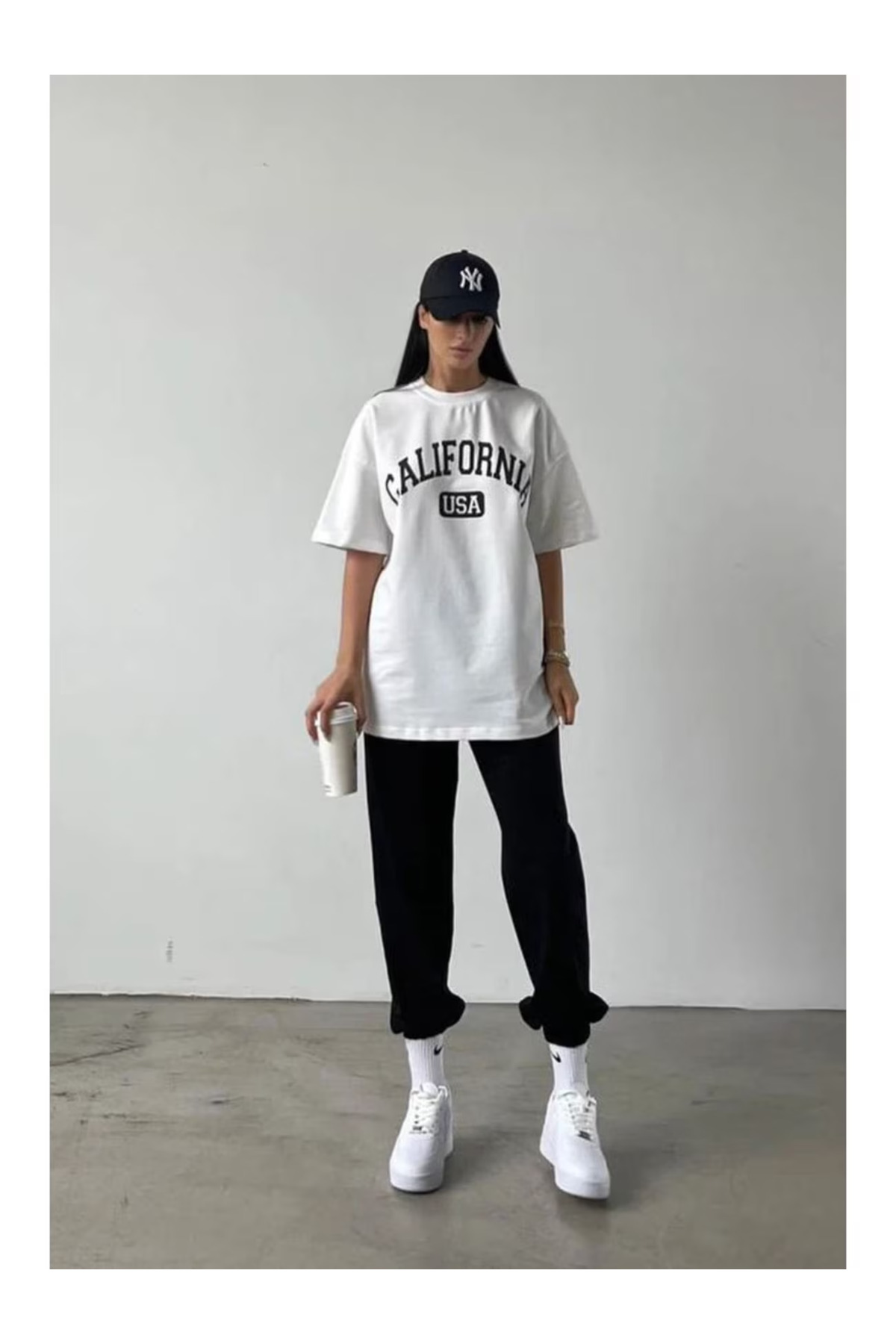 طقم يونيسكس بطبعة