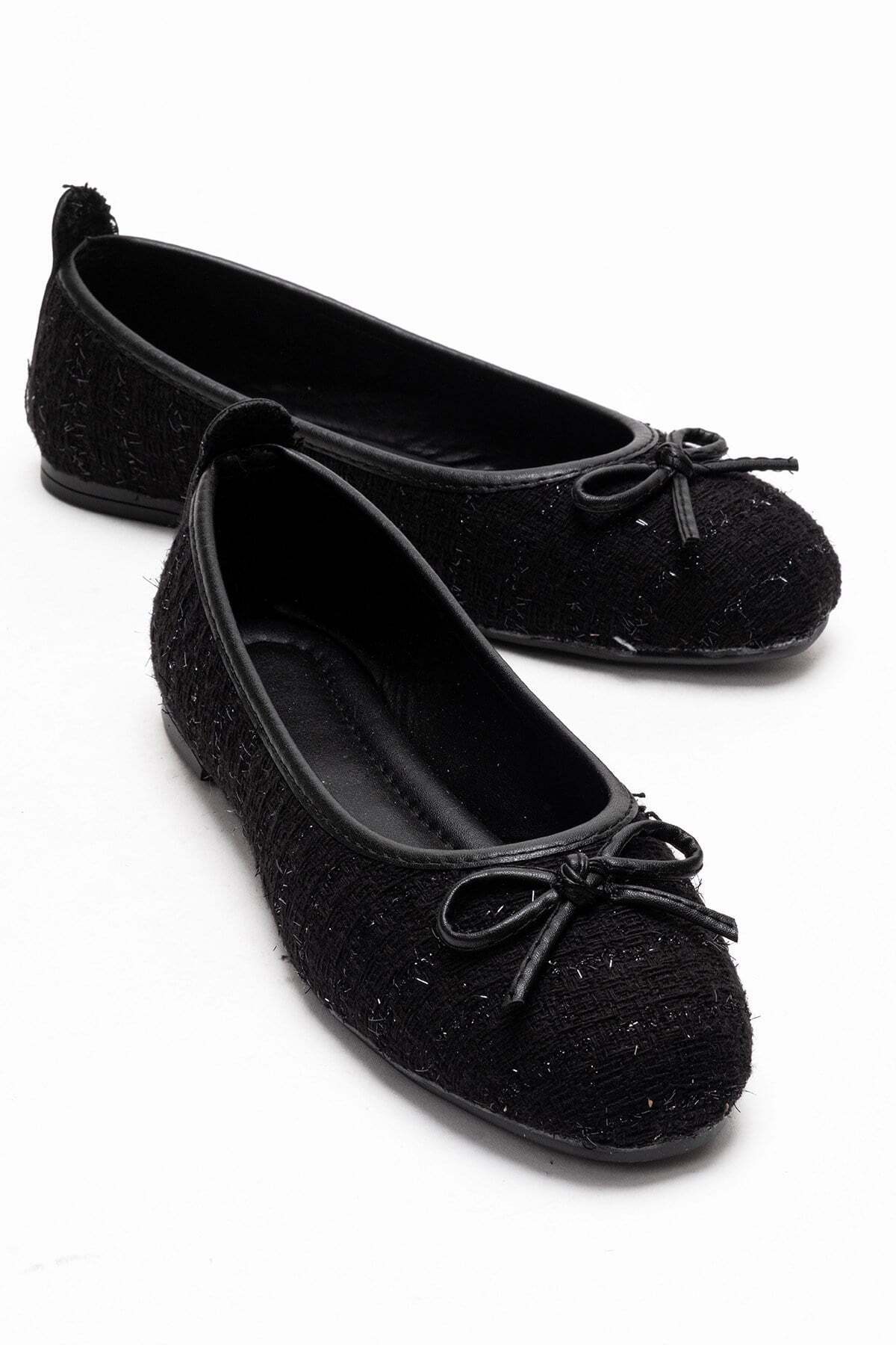 Women's Flats BLACK