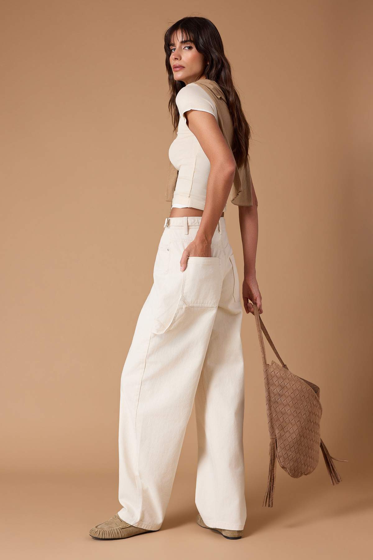 Trendyolmilla  Ekru Bol Kesim Yüksek Bel Carpenter Loose Baggy %100 Pamuk Non-Stretch Jeans TWOAW24JE00308 - Görsel 2