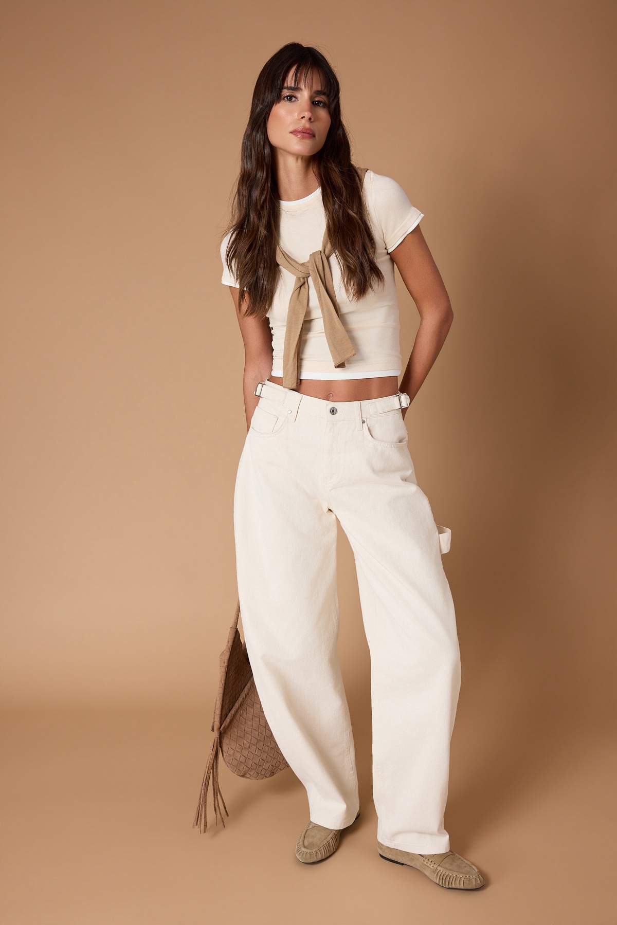 Trendyolmilla  Ekru Bol Kesim Yüksek Bel Carpenter Loose Baggy %100 Pamuk Non-Stretch Jeans TWOAW24JE00308