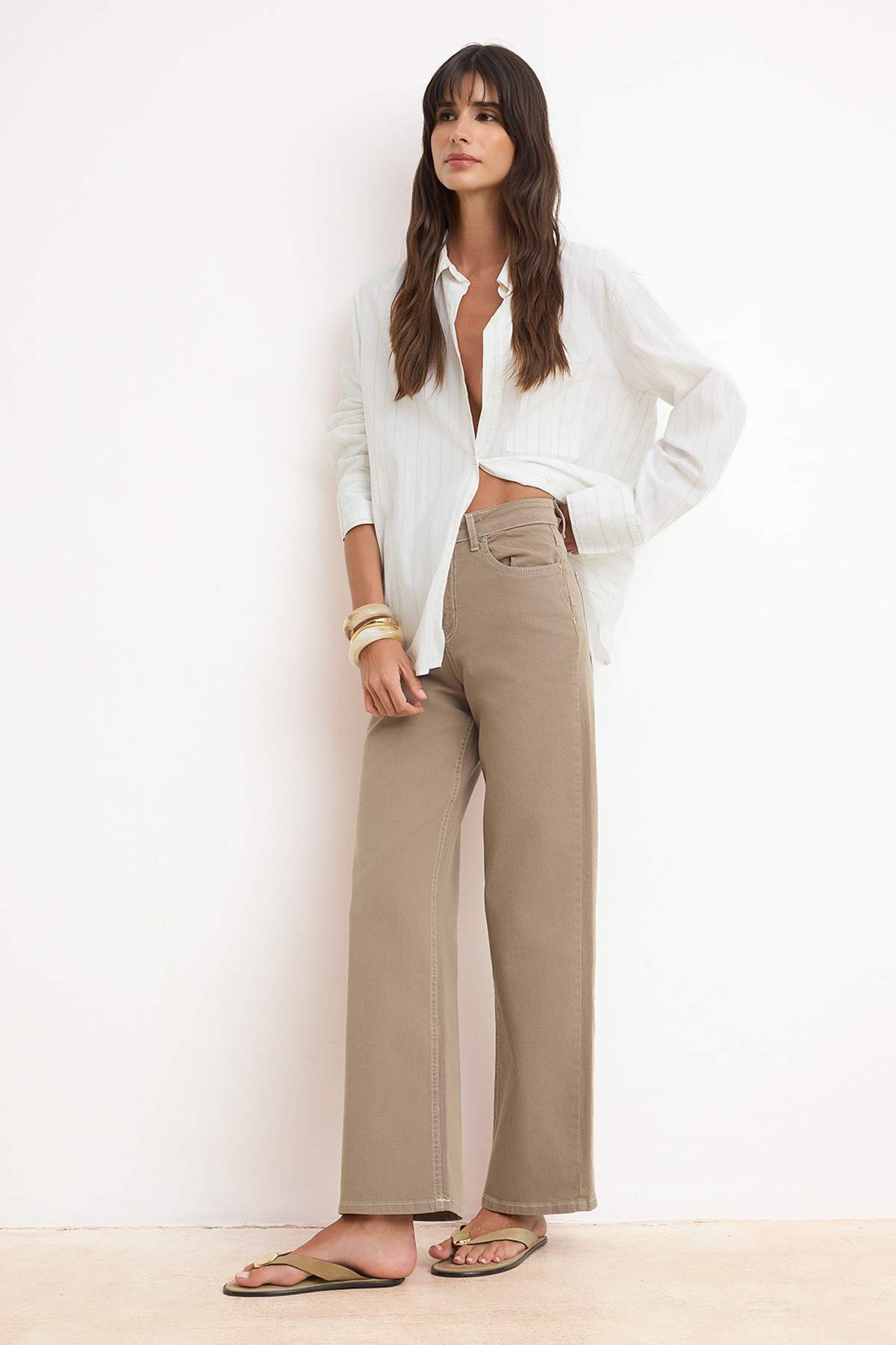 Trendyolmilla  Vizon Yüksek Bel Geniş Paça Comfort/Esnek Wide Leg Jeans TWOAW26JE00299