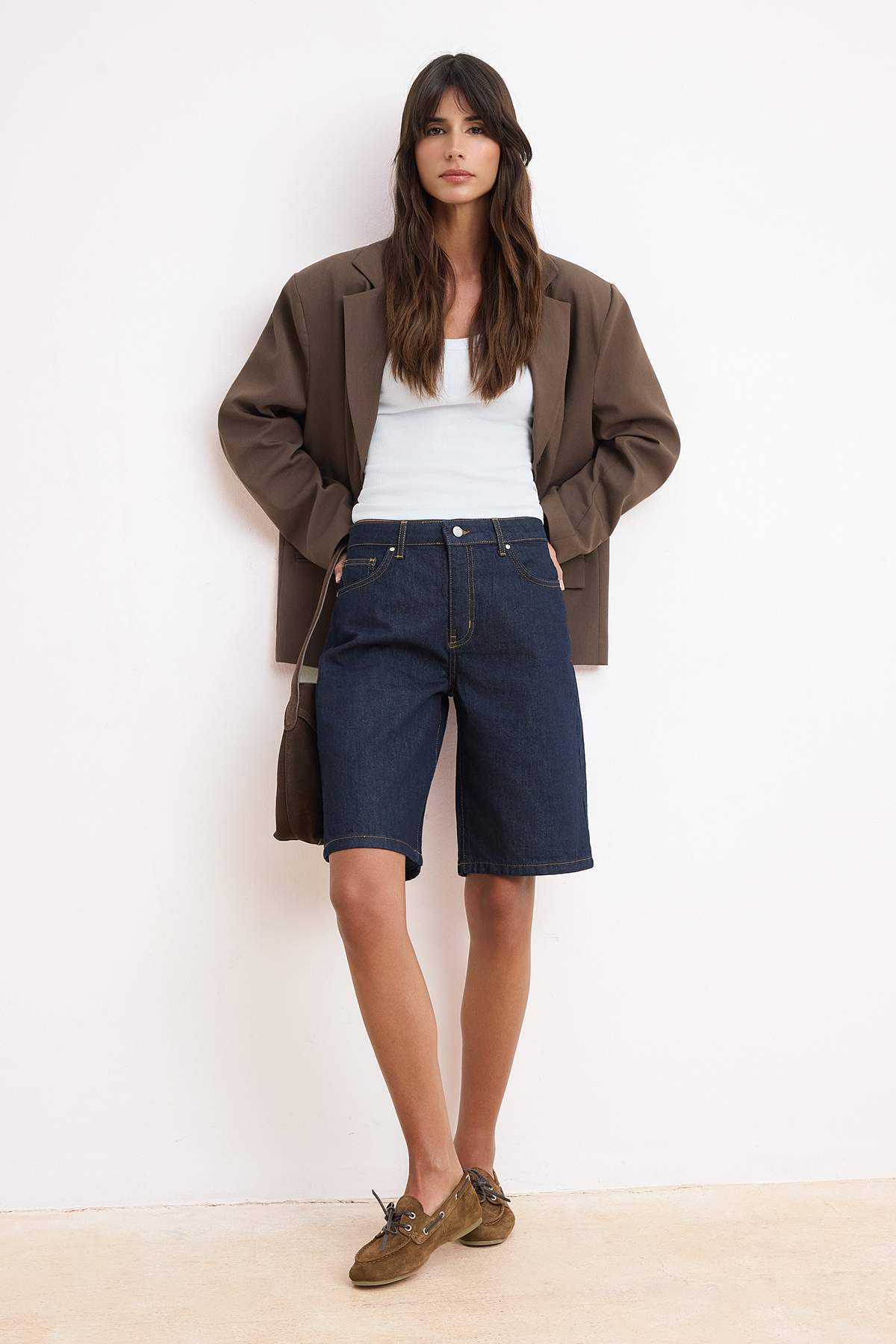 Trendyolmilla  Koyu Mavi Yüksek Bel Denim Bermuda TWOSS24SR00007 - Görsel 2