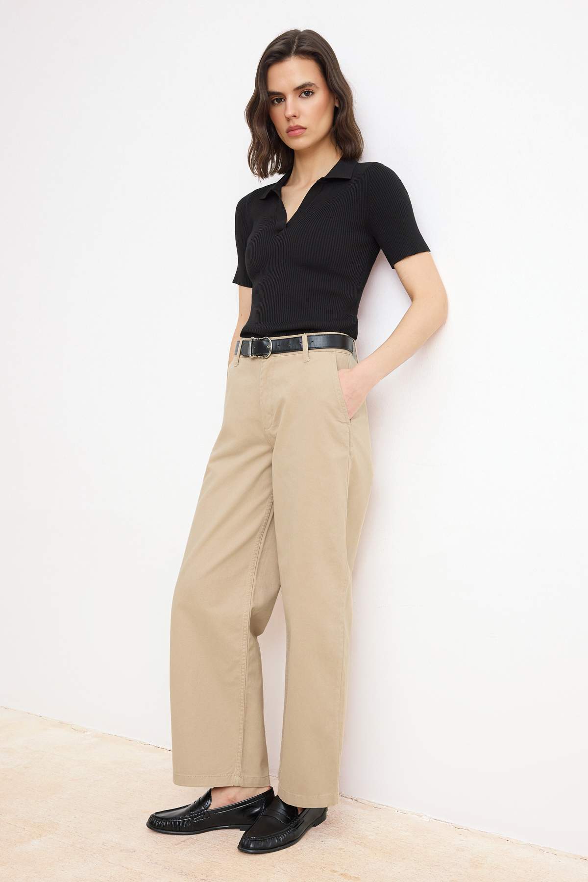 Trendyolmilla  Bej Normal Bel Barrel Jeans TWOAW26JE00198 - Görsel 2