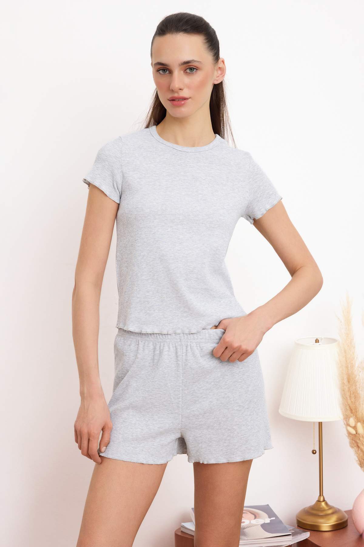 Trendyolmilla Gri Melanj Fitilli Yumuşak Tuşe Örme Pijama Takımı THMSS26PT00113