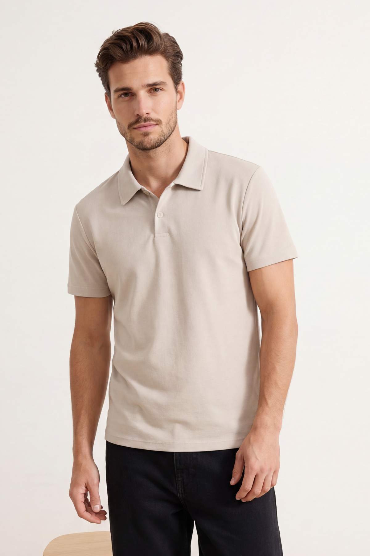 Trendyolmilla Man Taş Regular/Normal Kesim Yumuşak Tuşeli Polo Yaka T-shirt TMNSS26PO00006