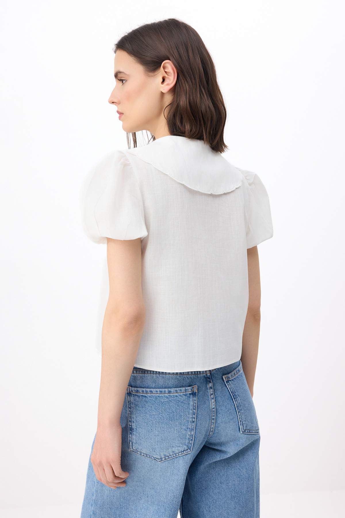 Trendyolmilla  Beyaz Balon Kollu Pamuklu Gömlek TWOSS26GO00126 - Görsel 4