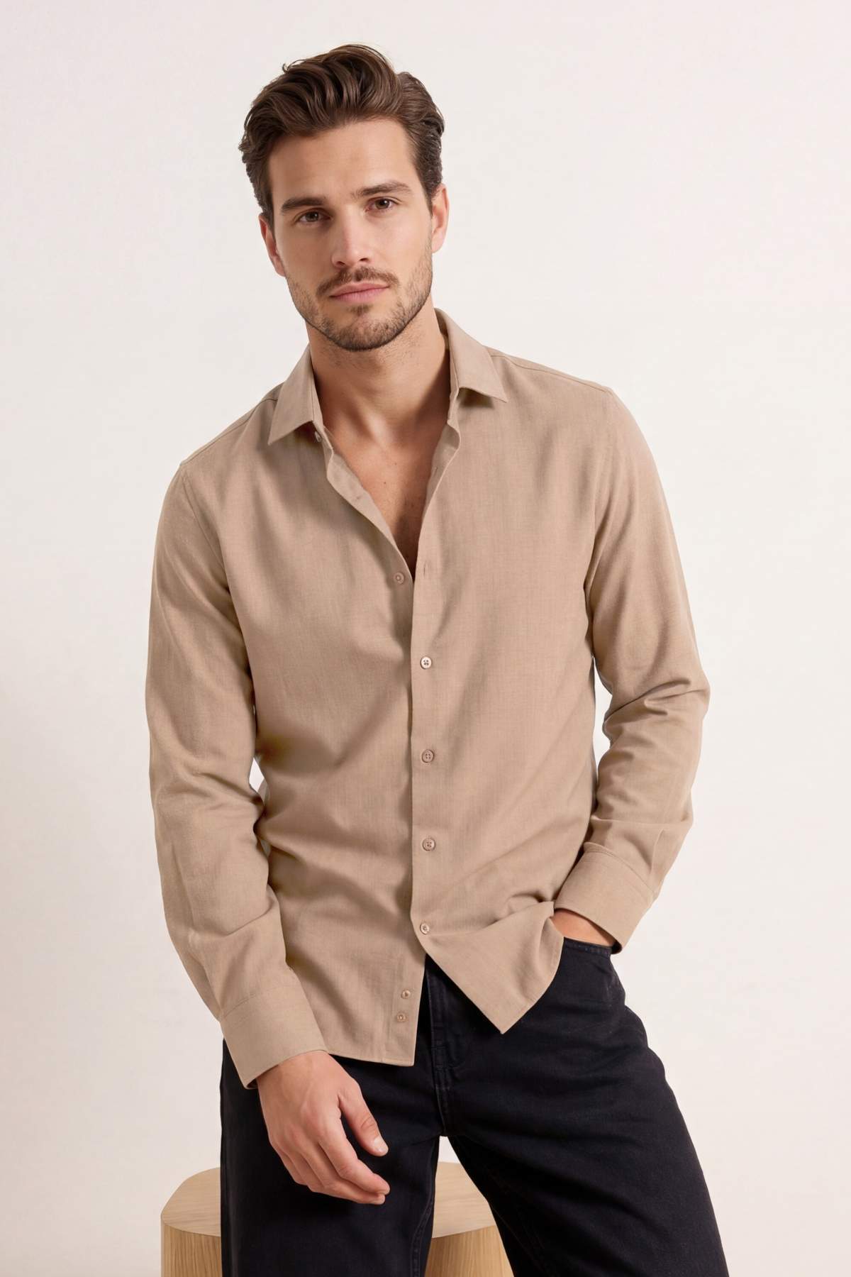 Trendyolmilla Man Bej Normal Kalıp/Regular Fit Keten Görünümlü Uzun Kollu Erkek Dokuma Gömlek TMNSS26GO00009