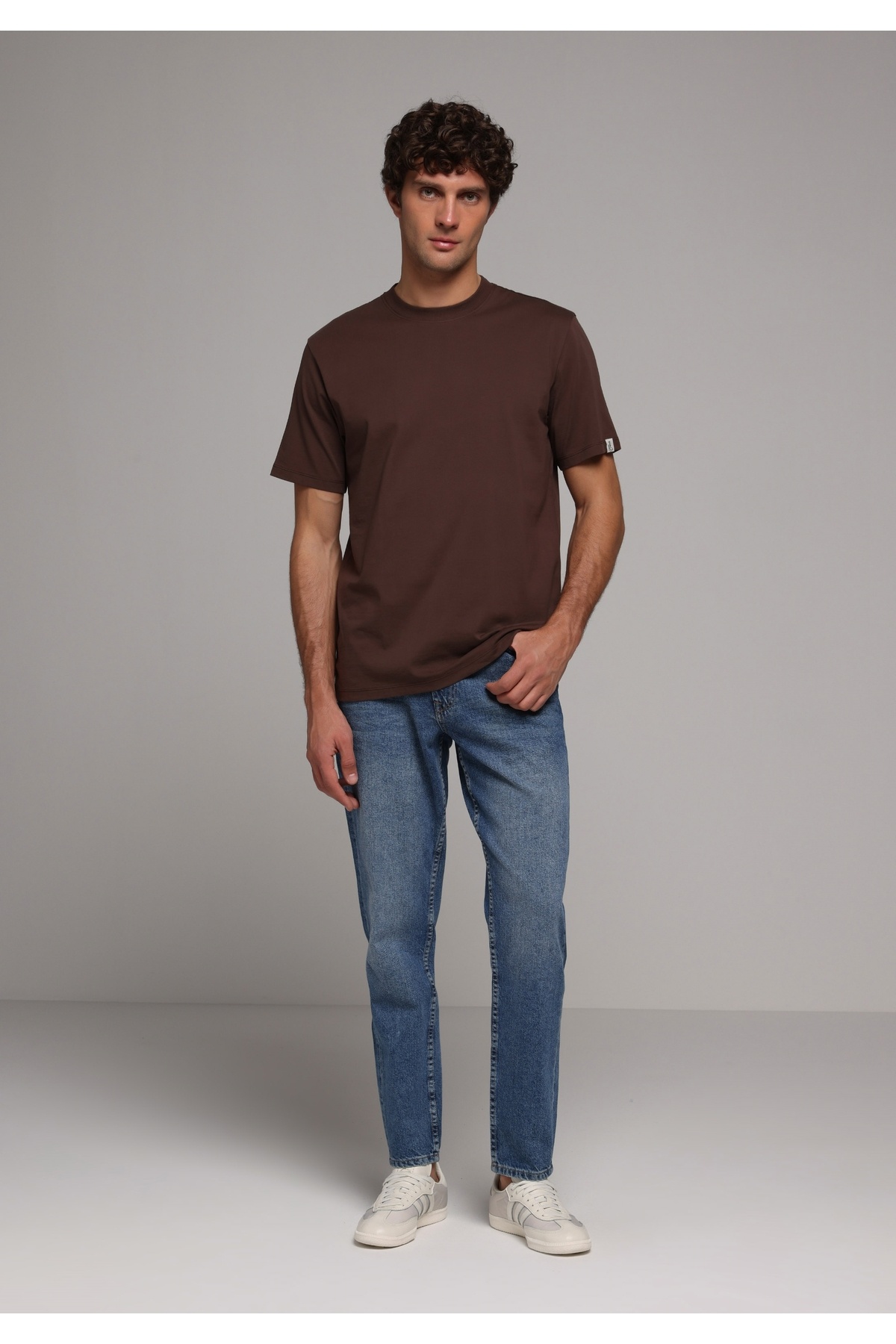 Colin’s  Comfort Fit Yuvarlak Yaka Düz Erkek Kahverengi Kısa Kol Tişört - Görsel 3