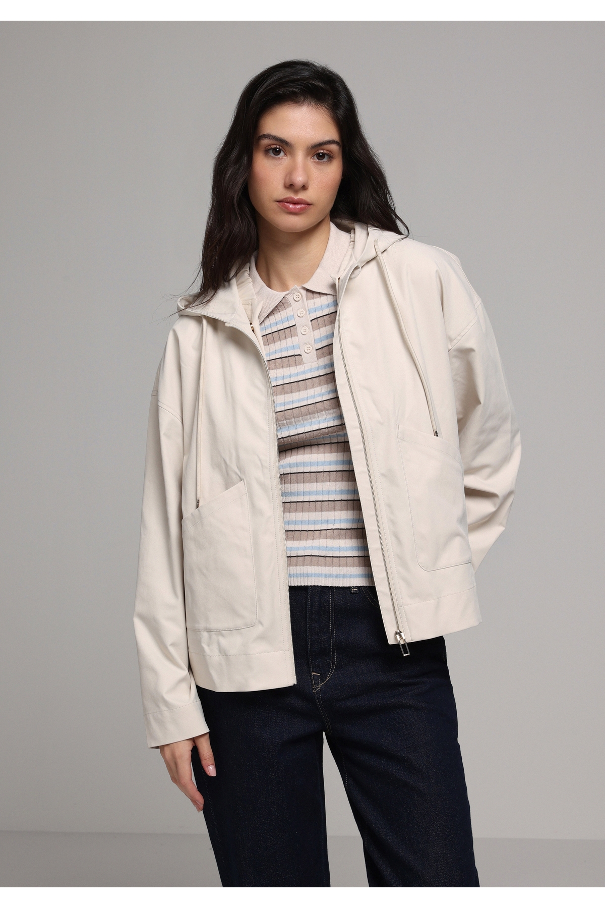 Colin’s  Regular Fit Kadın Ekru Yağmurluk