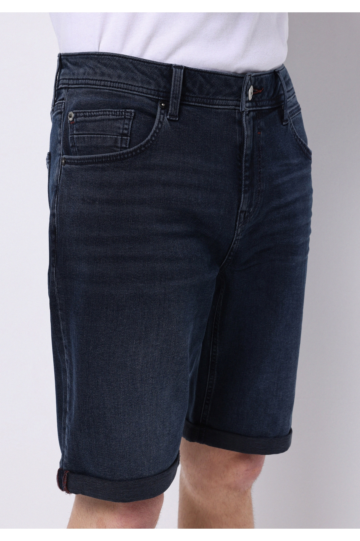 Colin’s  Straight Fit Düşük Bel Düz Erkek Denim Jean Şort - Görsel 4