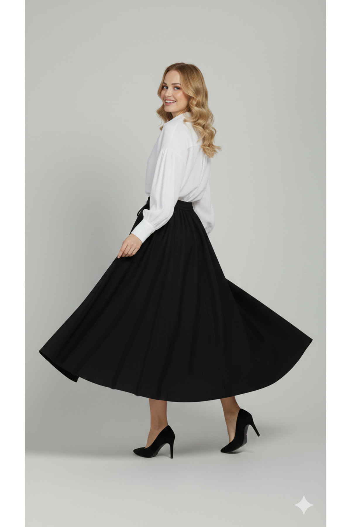 SmallTouch  İç Göstermez Beli Lastikli Ayarlanabilir Bağcıklı Çift Cepli Double Kumaş Siyah Etek - Görsel 3