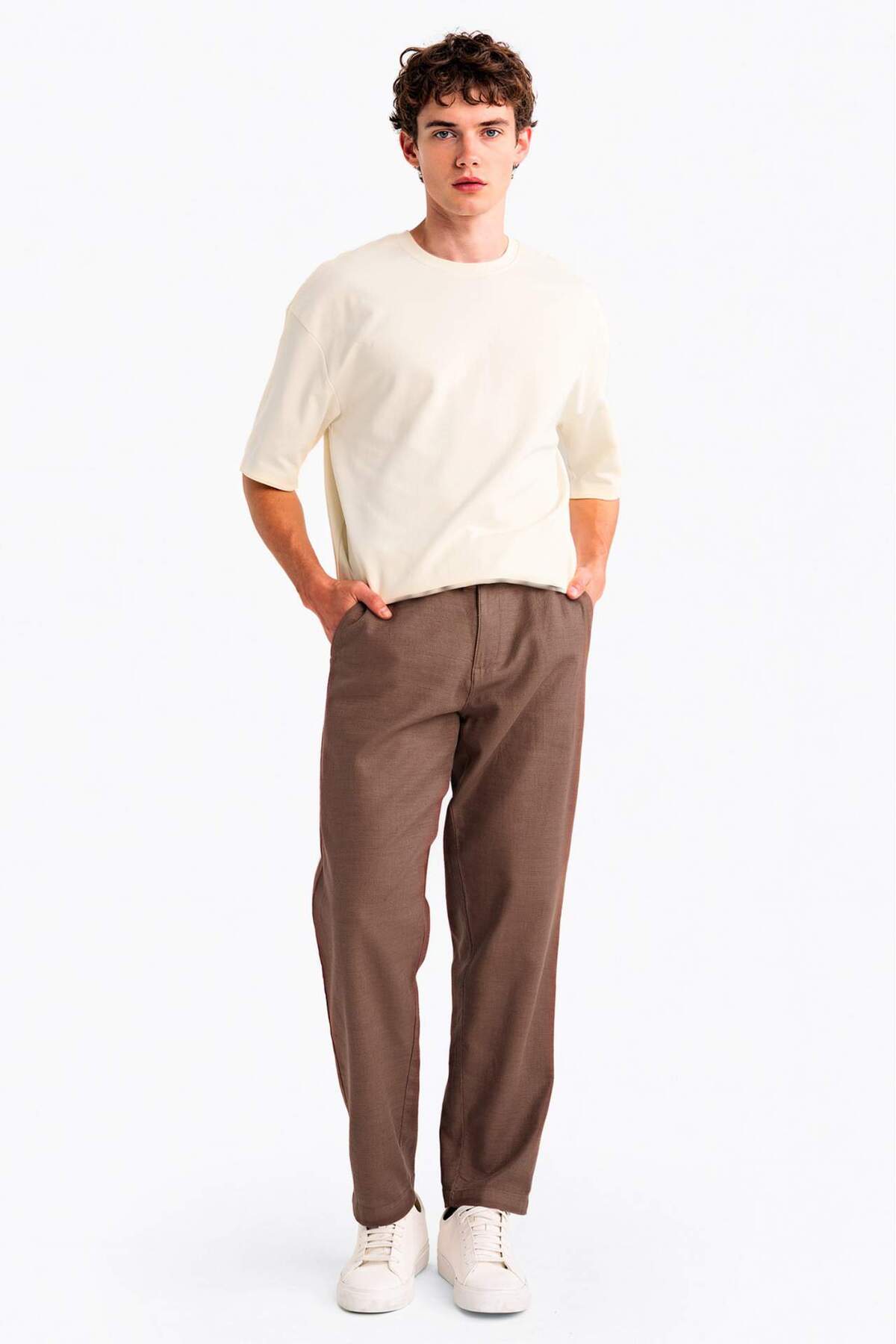 DeFacto %100 Pamuk Regular Fit Keten Görünümlü Düz Paça Cepli Yazlık Jogger Pantolon B4138AX26SP