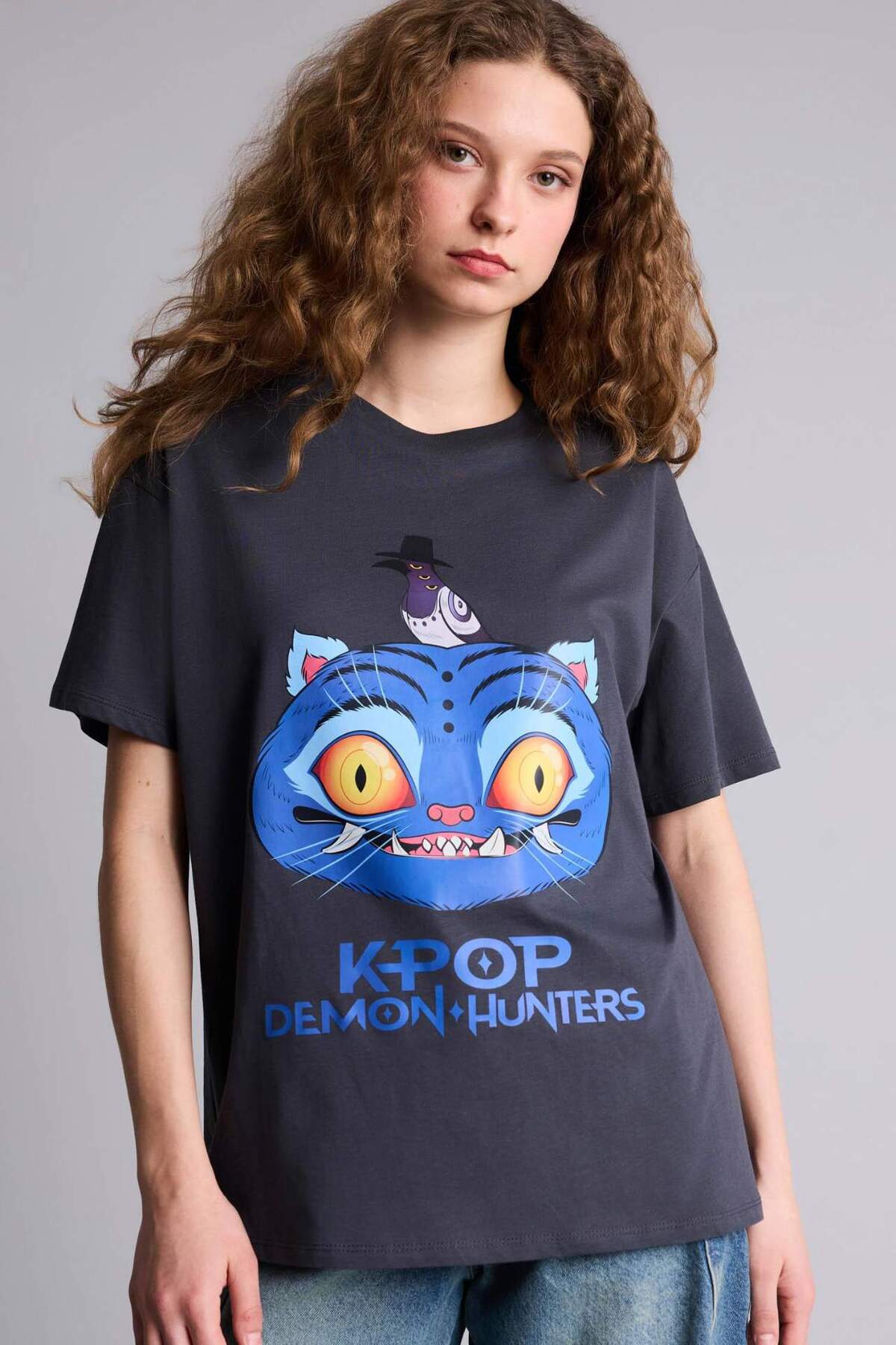 DeFacto %100 Pamuk Kpop - Demon Hunters Oversıze Tişört H0254AX26SM görsel 4