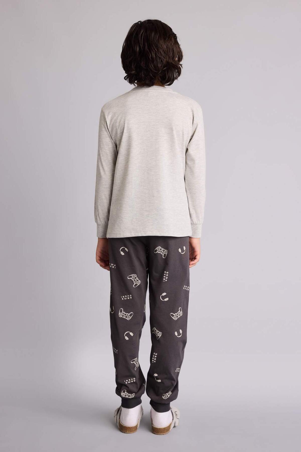 Defacto Regular Fıt 2'li Pijama Takımı Erkek Çocuk G9974A826SP fotoğrafı 7 (önizleme)