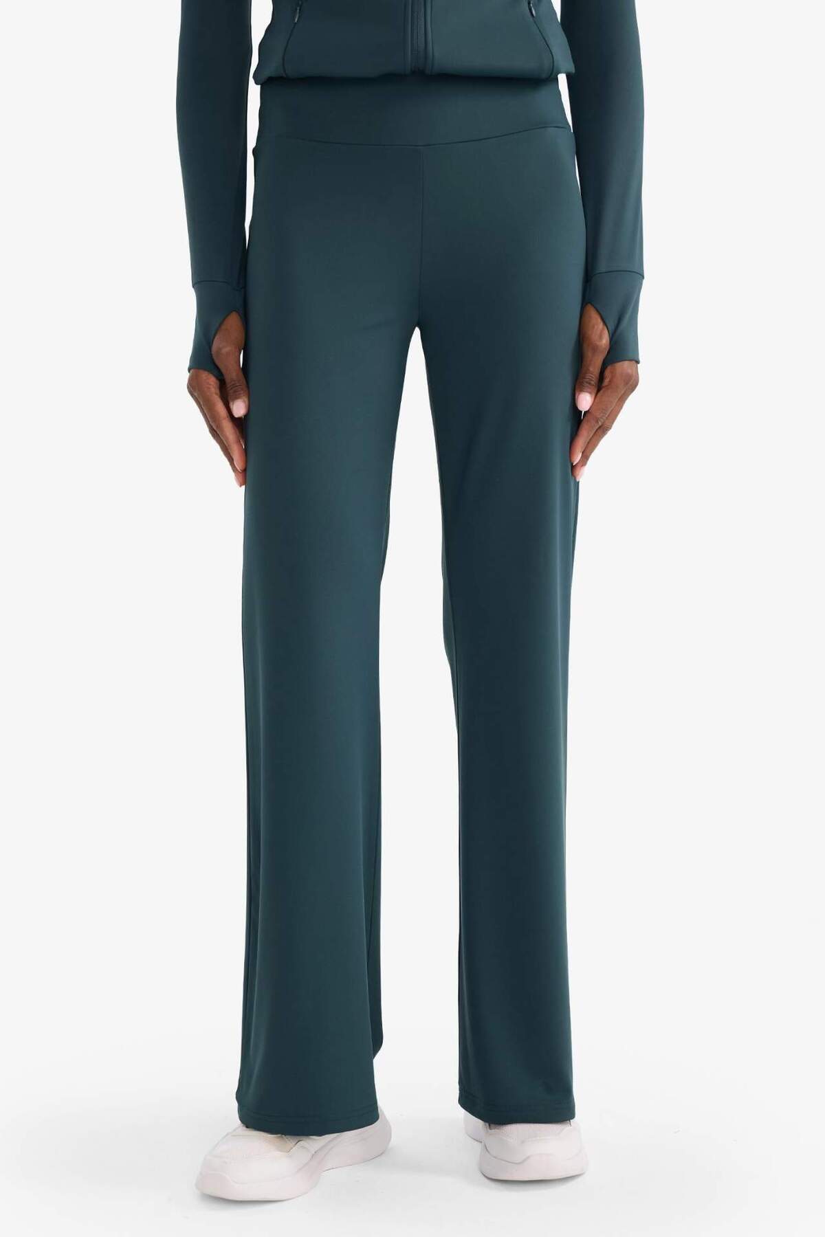 DeFacto Esnek Kumaş Wide Leg Sporcu Pantolon E9556AX26SP görsel 4