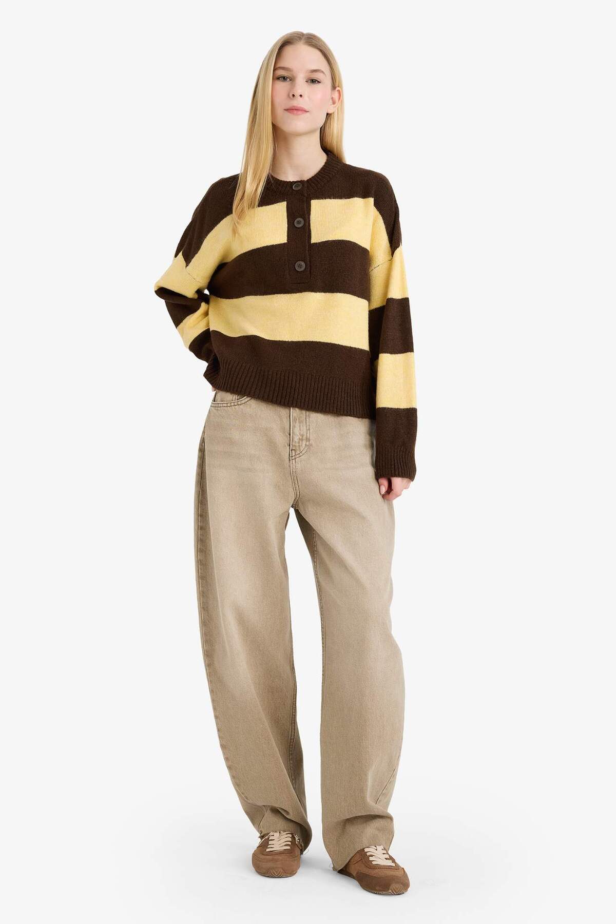 Defacto  Regular Fıt Bisiklet Yaka Kazak G8393AX25WN - Görsel 2