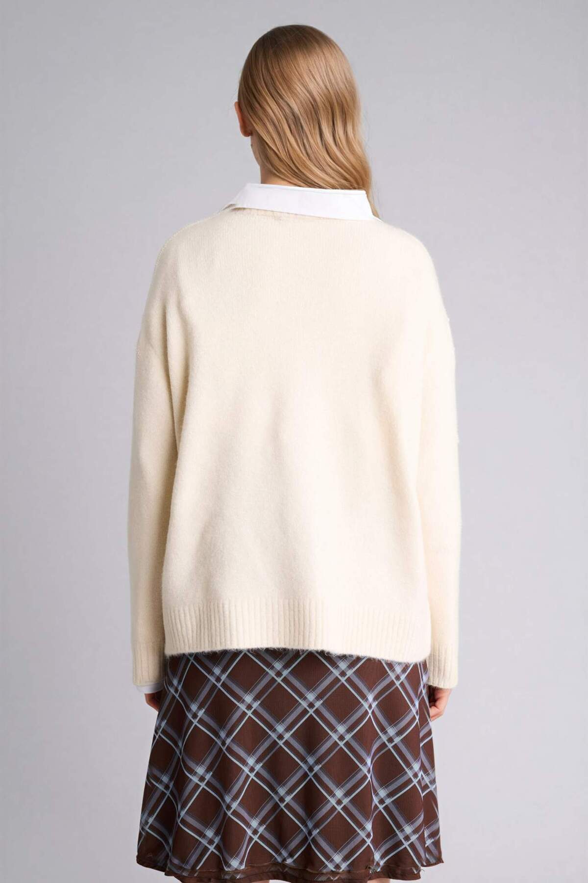 Defacto  Regular Fıt Bisiklet Yaka Kazak G8663AX25WN - Görsel 5