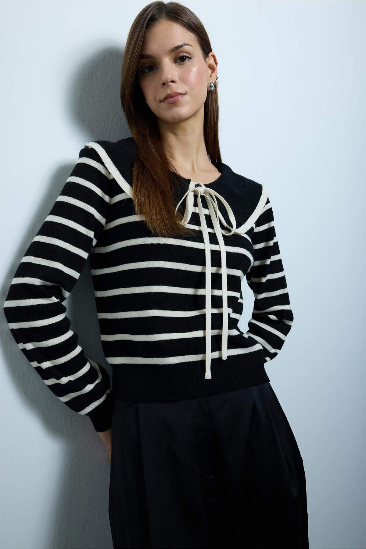 Defacto  Slim Fit Çizgili Kazak G9992AX25WN