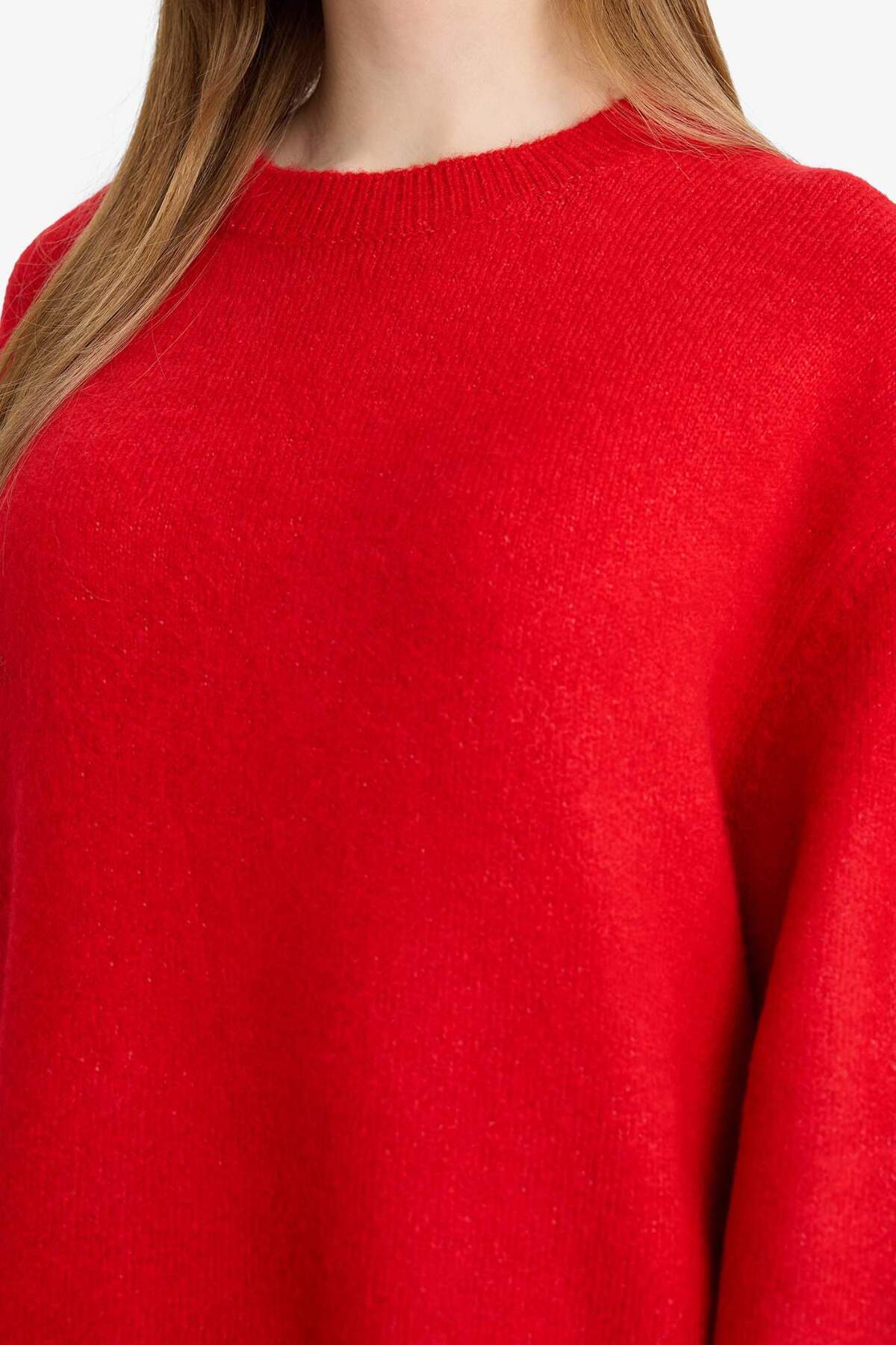 DeFacto Loose Fit Bisiklet Yaka Triko Kazak Tunik G7239AX25CW görsel 4