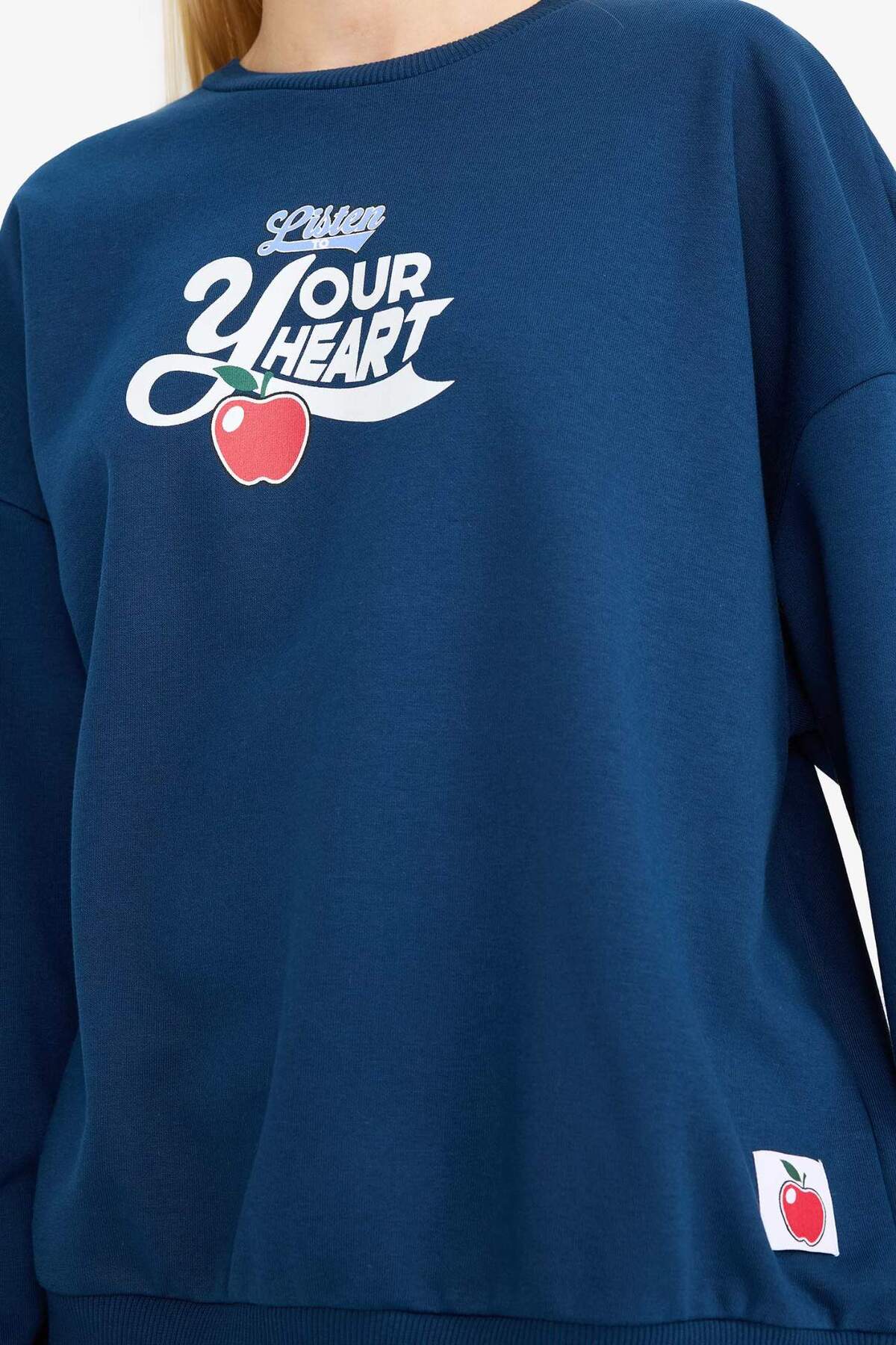 Defacto  Oversize Geniş Kalıp Bisiklet Yaka Sırt Baskılı Sweatshirt G5492AX25WN - Görsel 4