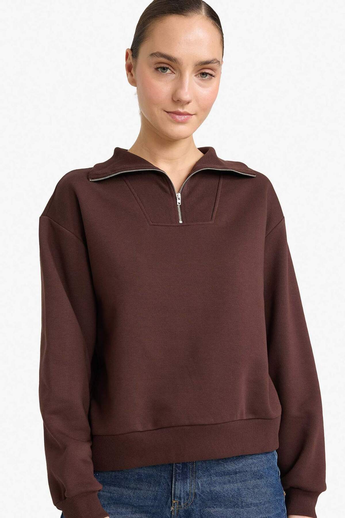 Defacto  Regular Fit Yarım Fermuarlı Balıkçı Yaka Basic Düz Sweatshirt G4761AX25WN