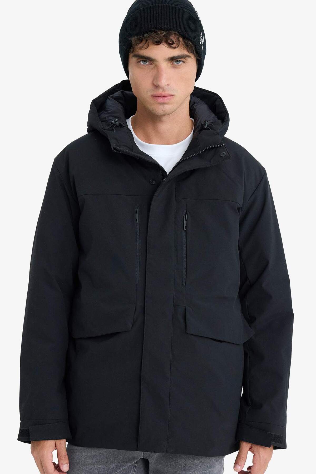 DeFacto REGULAR FIT Su İtici Kapüşonlu Mont E9248AX25WN görsel 3
