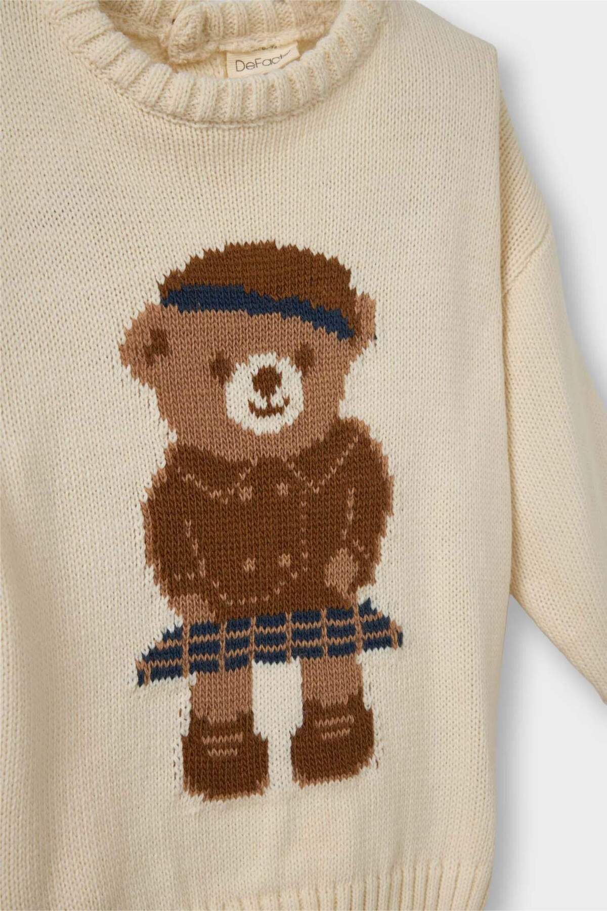 Defacto Büyük Yaka Ayı Baskılı Triko Kazak Kız Bebek G3304A525WN fotoğrafı 3 (önizleme)