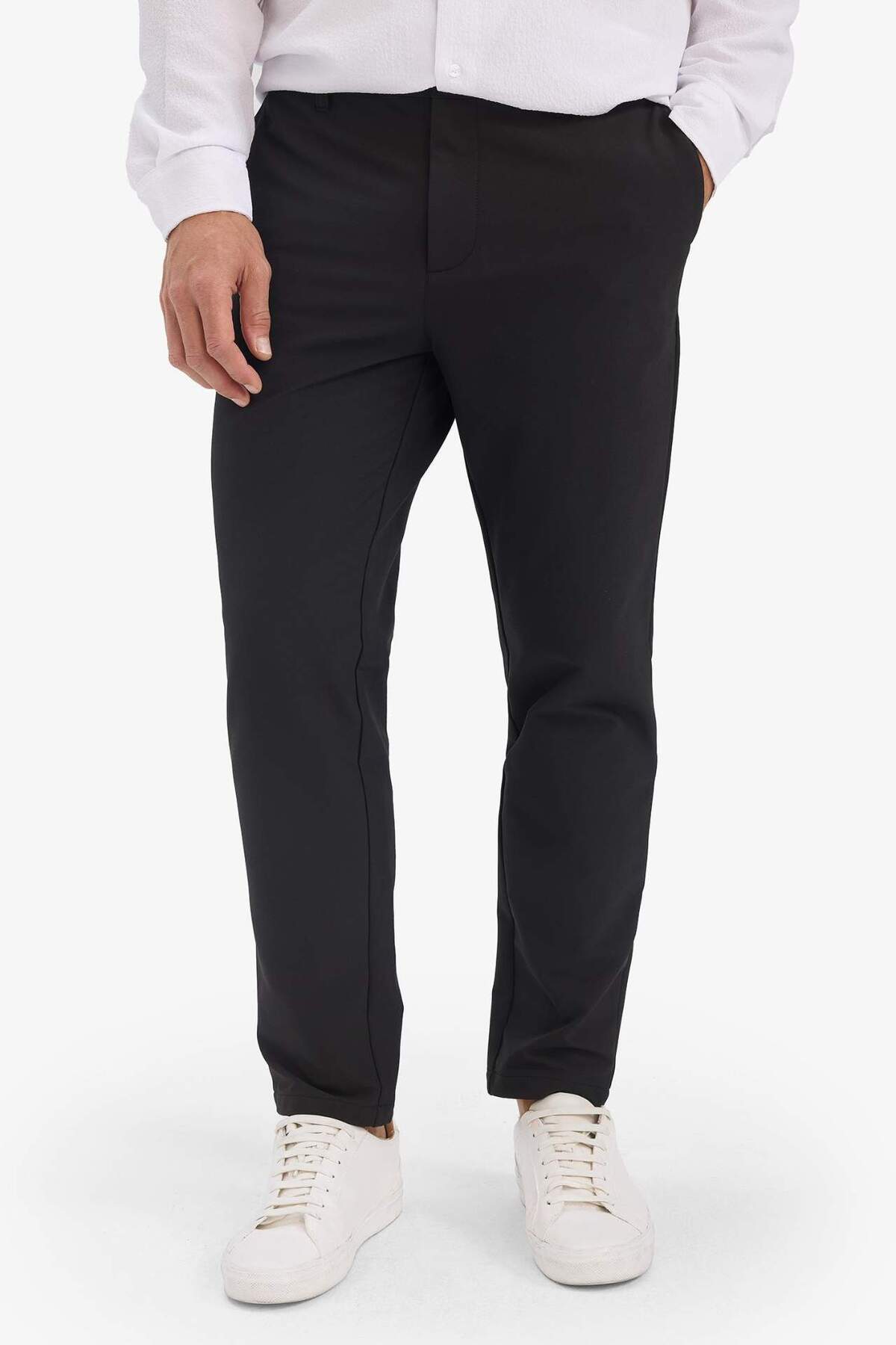 Sıcak Tutan Jogger Fit Kısa Paça Pantolon F1673AX25WN — مشکی — تصویر 3 از 5