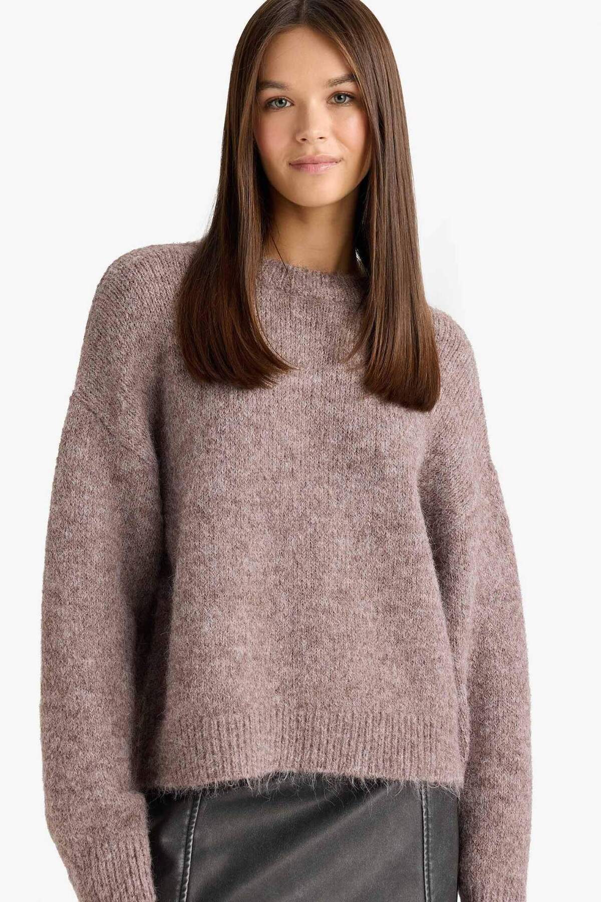 Defacto  Yün Karışımlı Bisiklet Yaka Oversize Fit Triko Kazak F3254AX25WN - Görsel 3