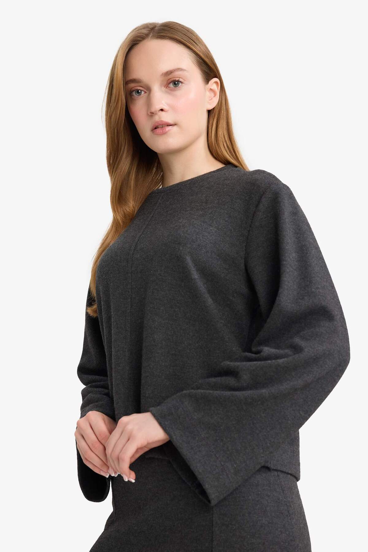 DeFacto Loose Fit Uzun Kollu Tişört G4616AX25WN görsel 3