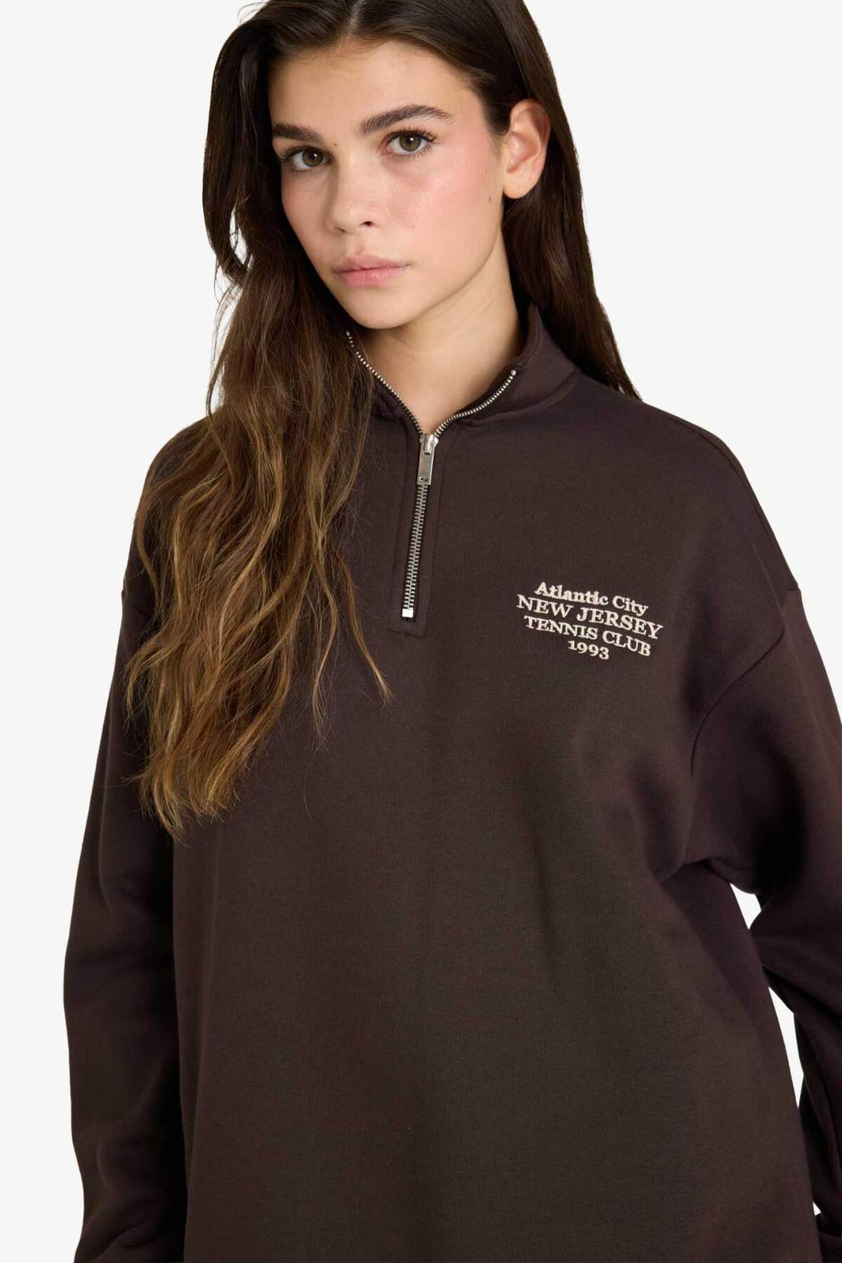 Defacto  Oversize Geniş Kalıp Yarım Fermuarlı Baskılı Sweatshirt G3716AX25WN - Görsel 3