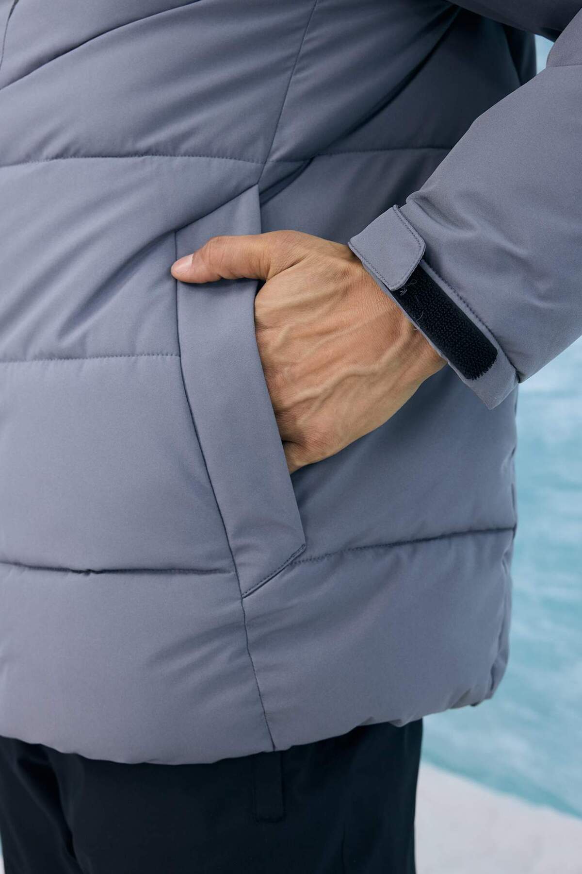 Defacto  Su İtici Rüzgar Geçirmez Regular Fit Kapüşonlu Fermuarlı Cepli Kışlık Mont E9491AX25WN - Görsel 6