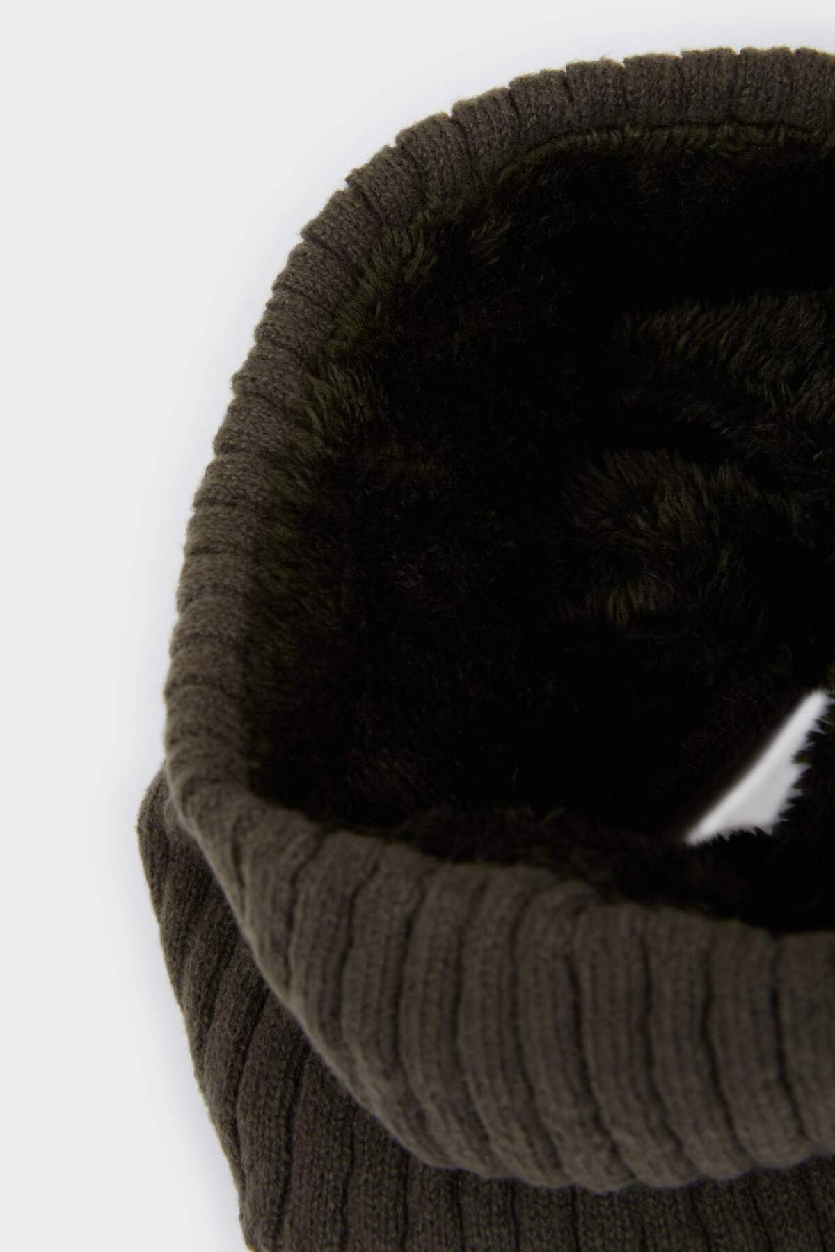 Defacto  Erkek İçi Suni Yünlü Atkı C8275AX25WN - Görsel 3