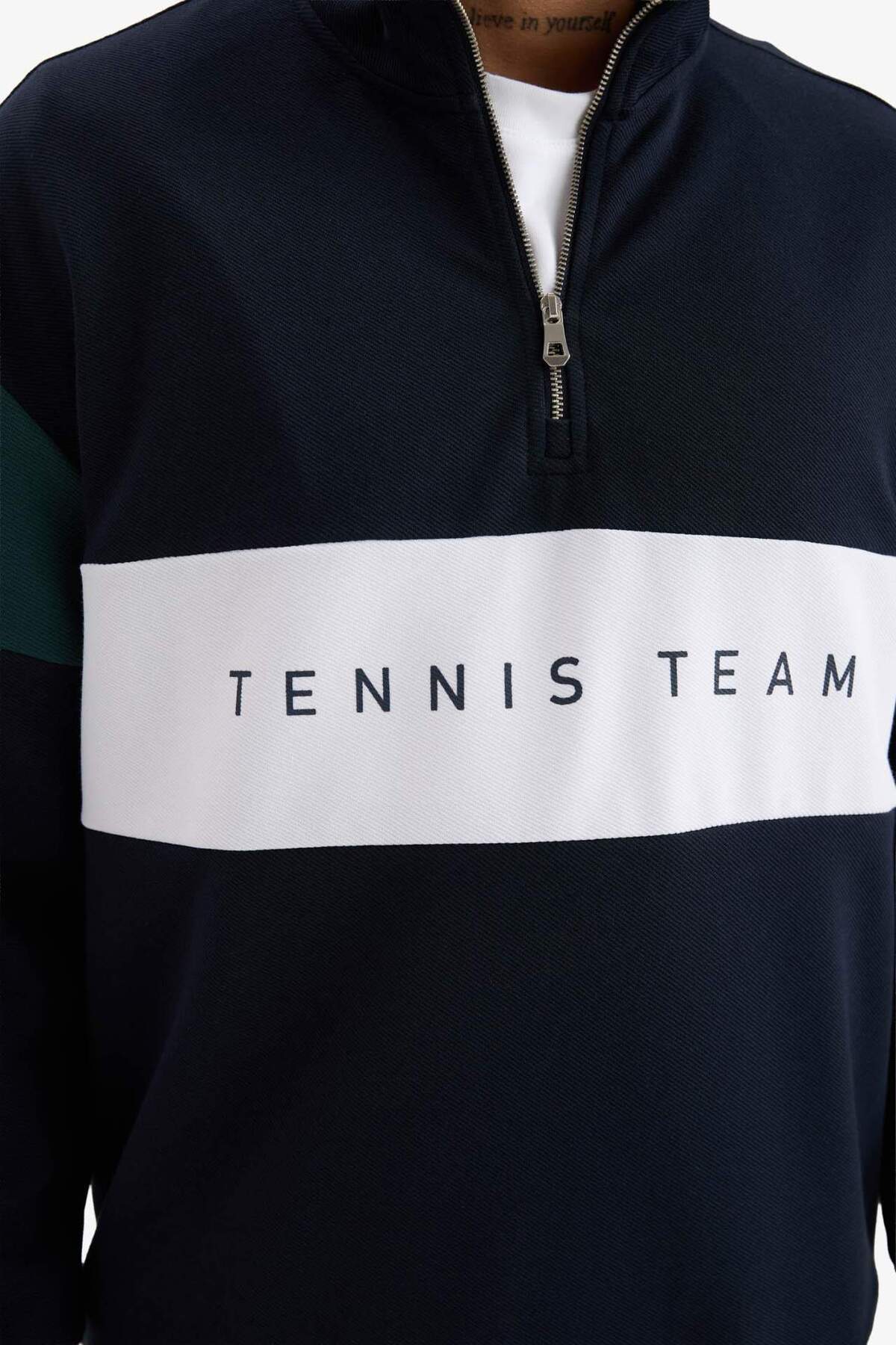 Boxy Fit Dik Yaka Yarım Fermuarlı Sporcu Sweatshirt F0199AX25AU — سرمه‌ای — تصویر 8 از 8
