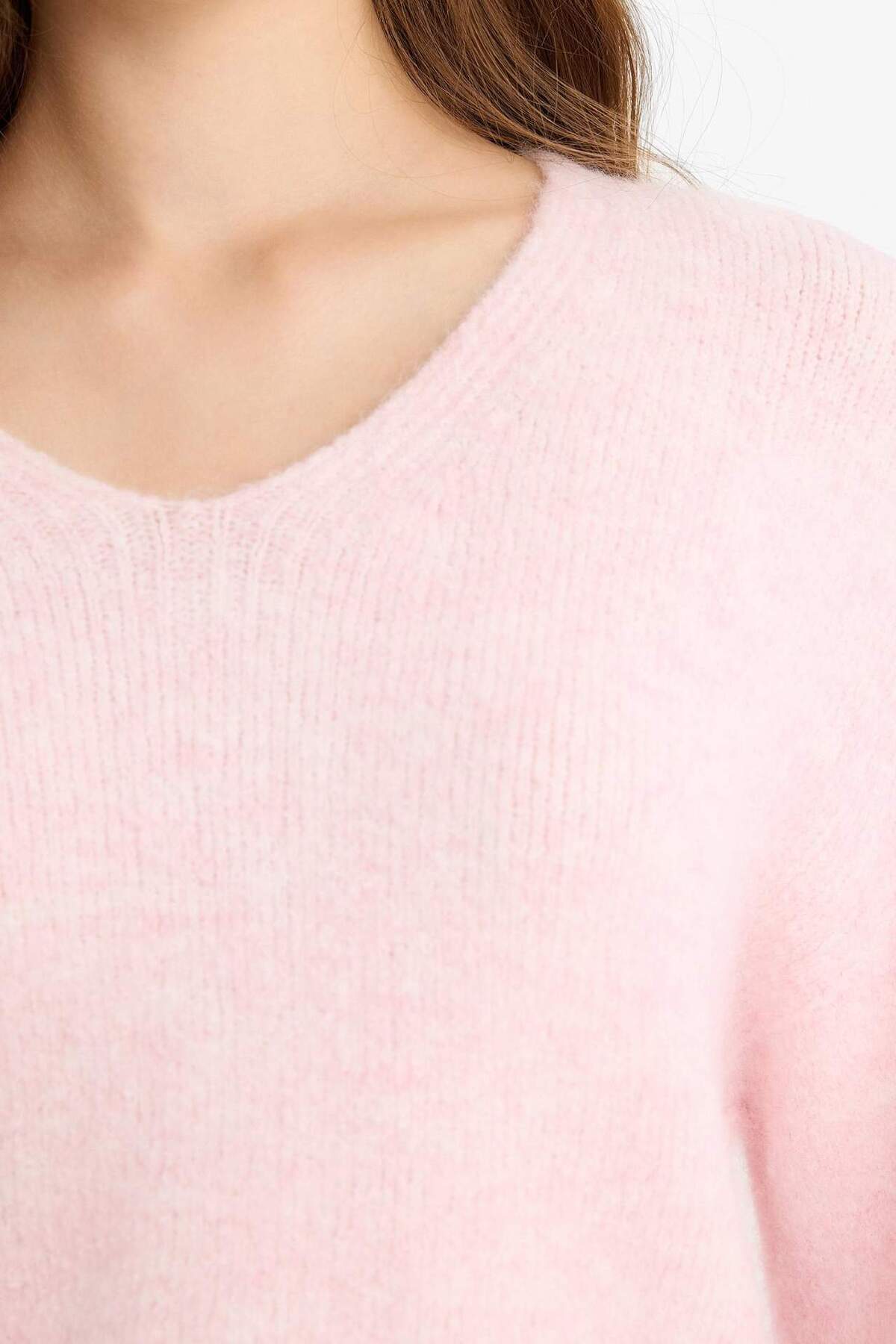 Defacto  V Yaka Yumuşak Dokulu Dikişsiz Triko Kazak F4800AX25WN - Görsel 7