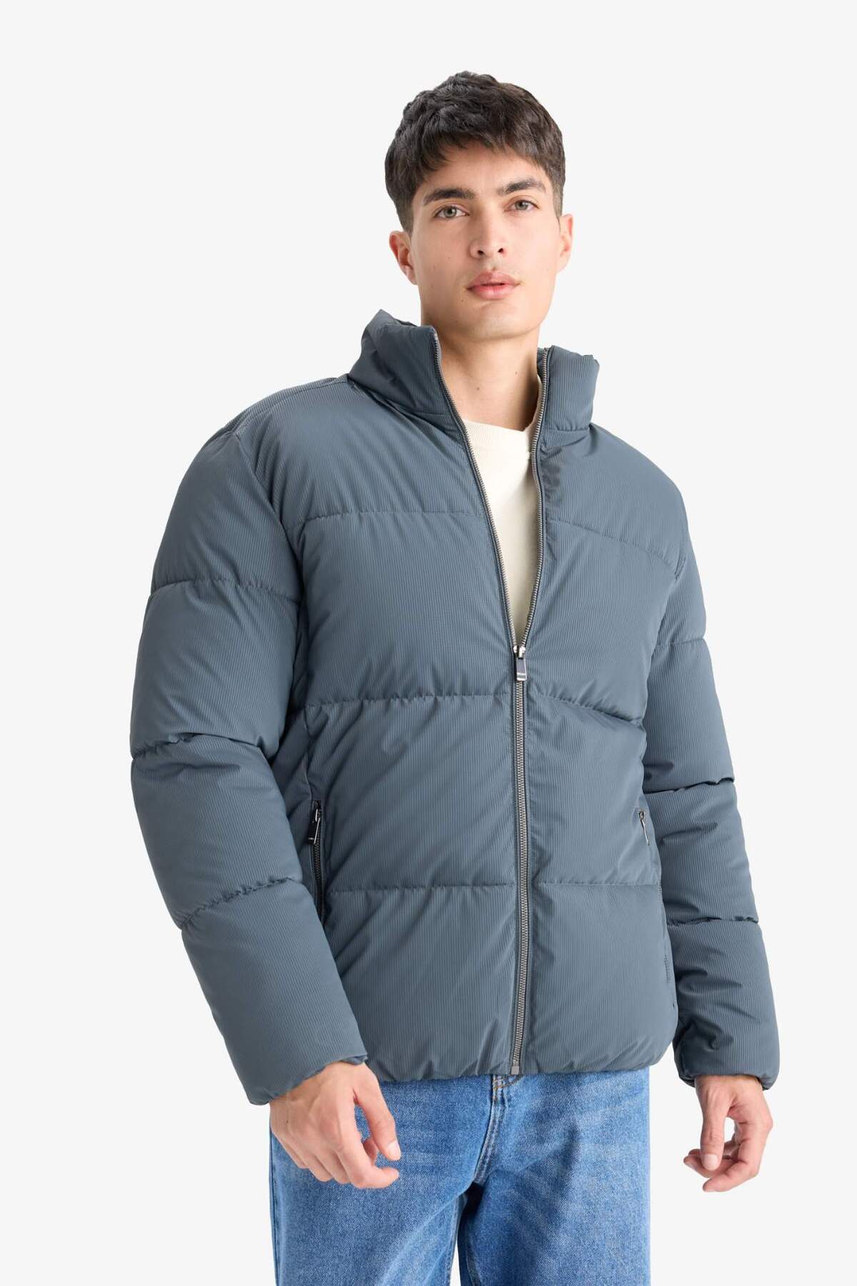 Defacto  Su İtici Rüzgar Geçirmez Dik Yaka Astarlı Fermuarlı Cepli Kışlık Mont F0307AX25WN - Görsel 3