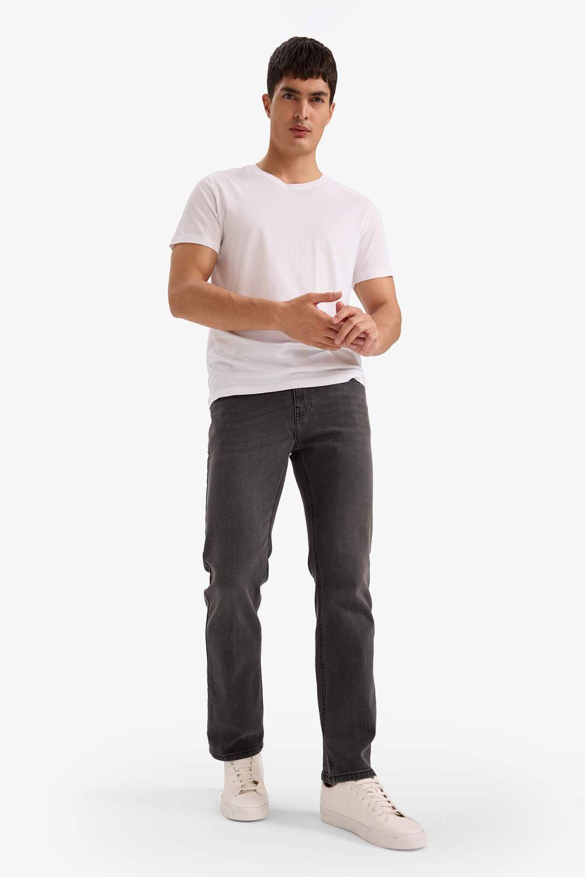 Defacto  Sergio Regular Fit Normal Kalıp Normal Bel Boru Paça Jean Pantolon F6103AX25WN - Görsel 2