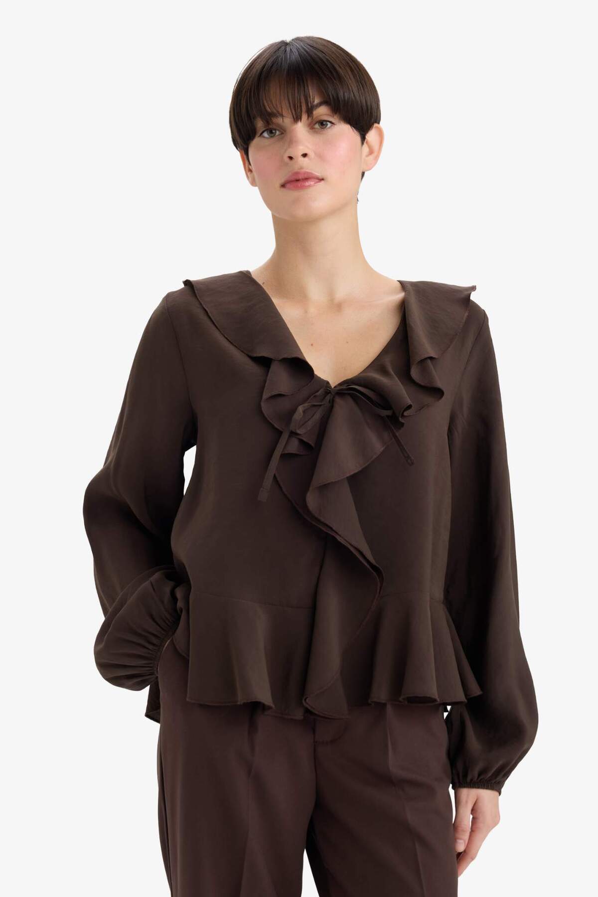 Defacto  Regular Fit V Yaka Modal Volanlı Uzun Kollu Bluz G1971AX25WN - Görsel 4