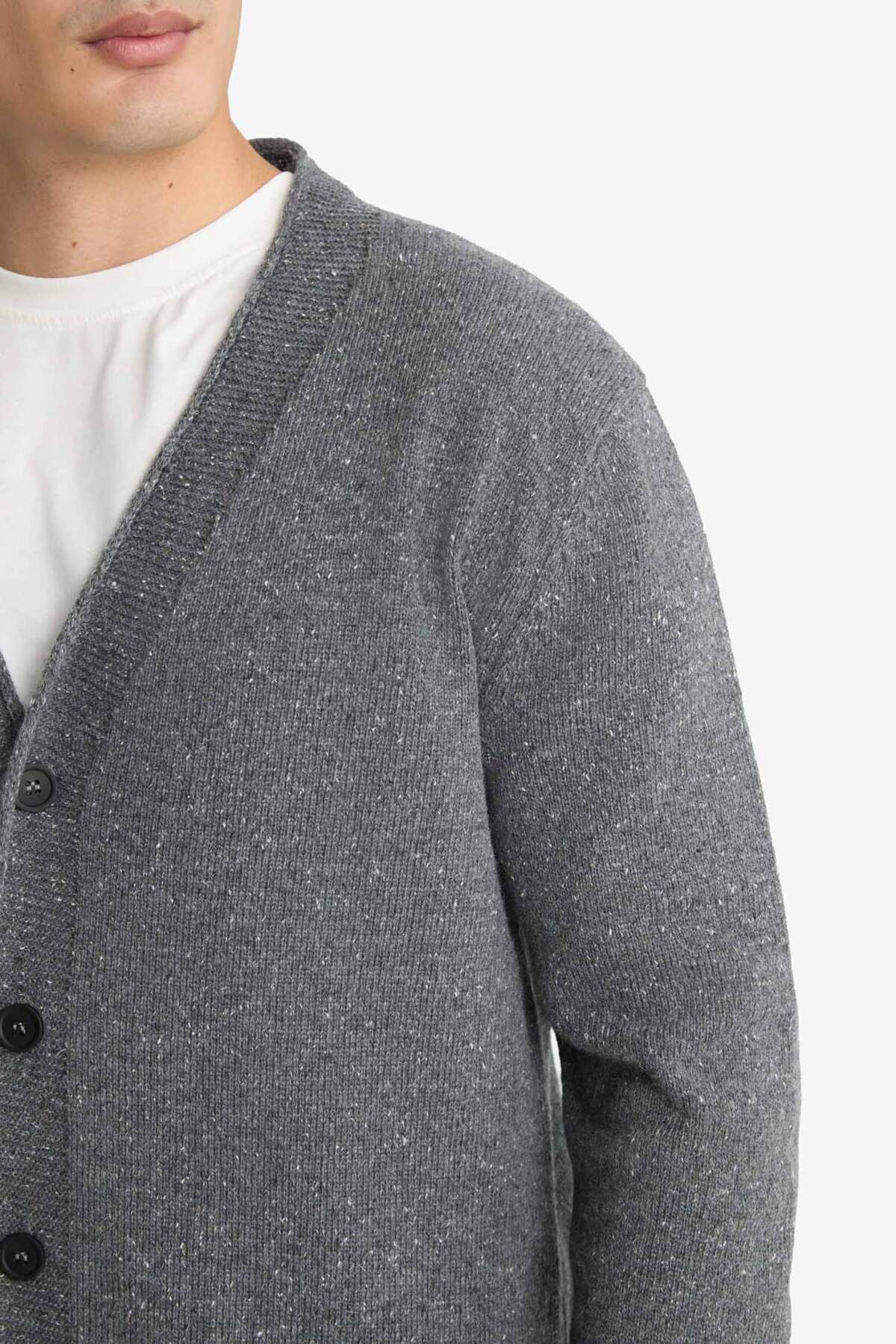 Defacto  Relax Fit V Yaka Düğmeli Triko Hırka F7228AX25WN - Görsel 5