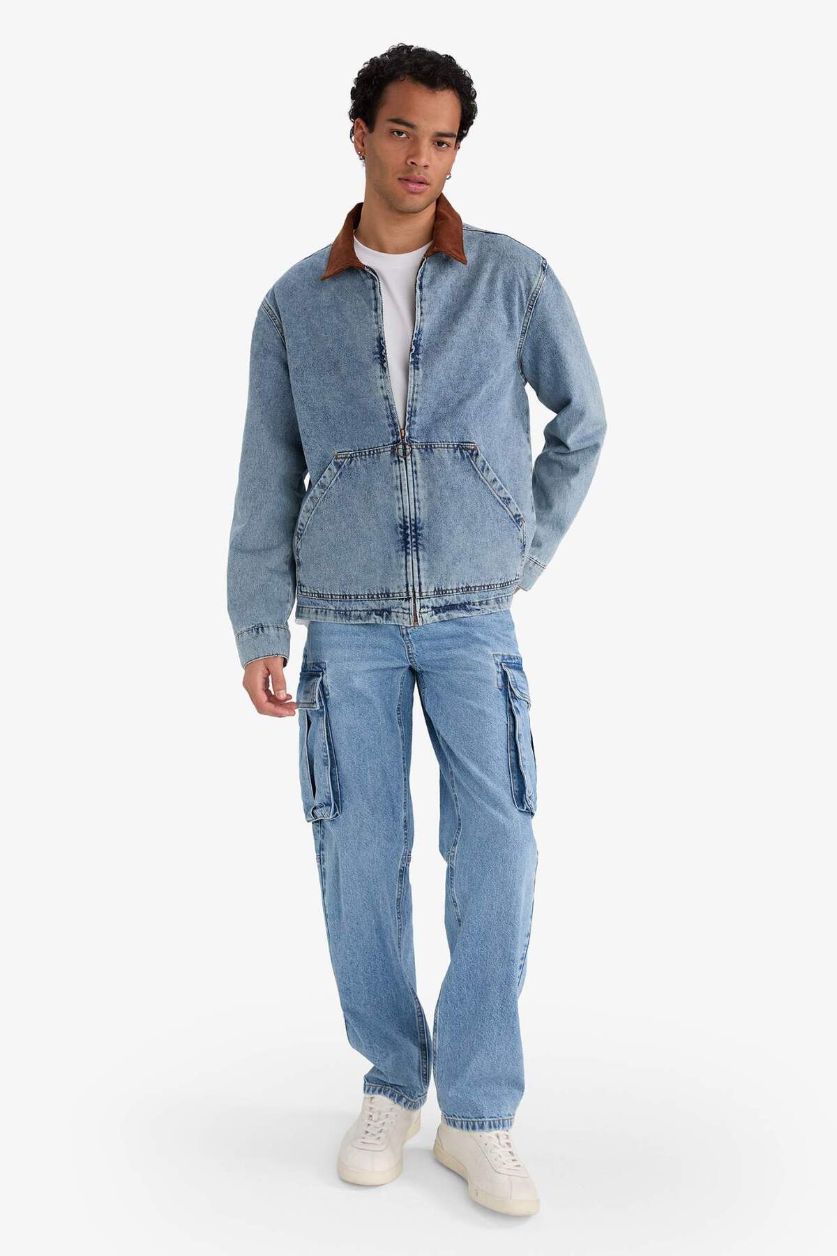 Defacto  Relax Fit Kontrast Yaka Düğmeli Denim Ceket F8308AX25AU - Görsel 2