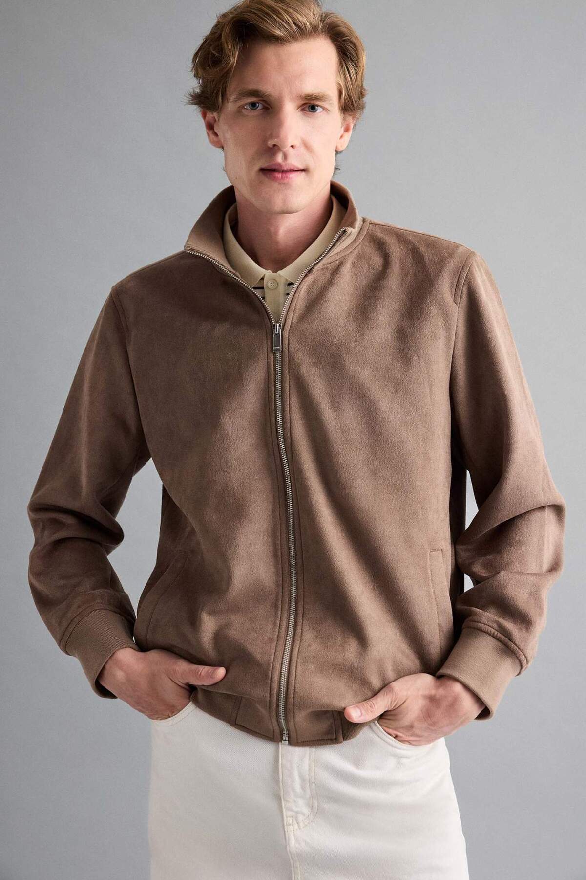 Defacto  Slim Fit Dar Kesim Dik Yaka Astarlı Fermuarlı Cepli Süet Mevsimlik Baharlık Mont D1524AX25AU