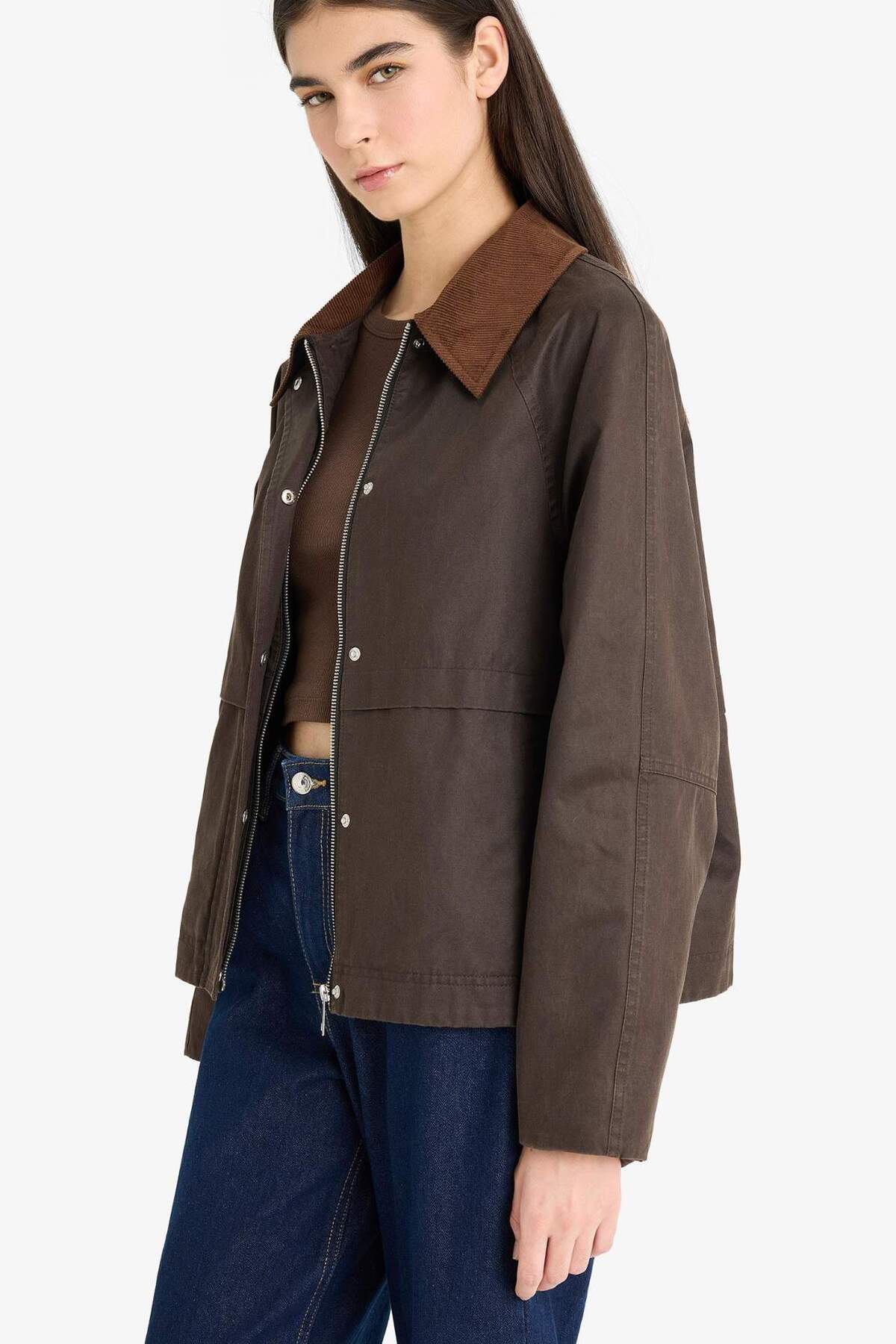 Defacto  Su Geçirmez Relax Fit Kontrast Yaka Fermuarlı Mont E8623AX25AU - Görsel 6