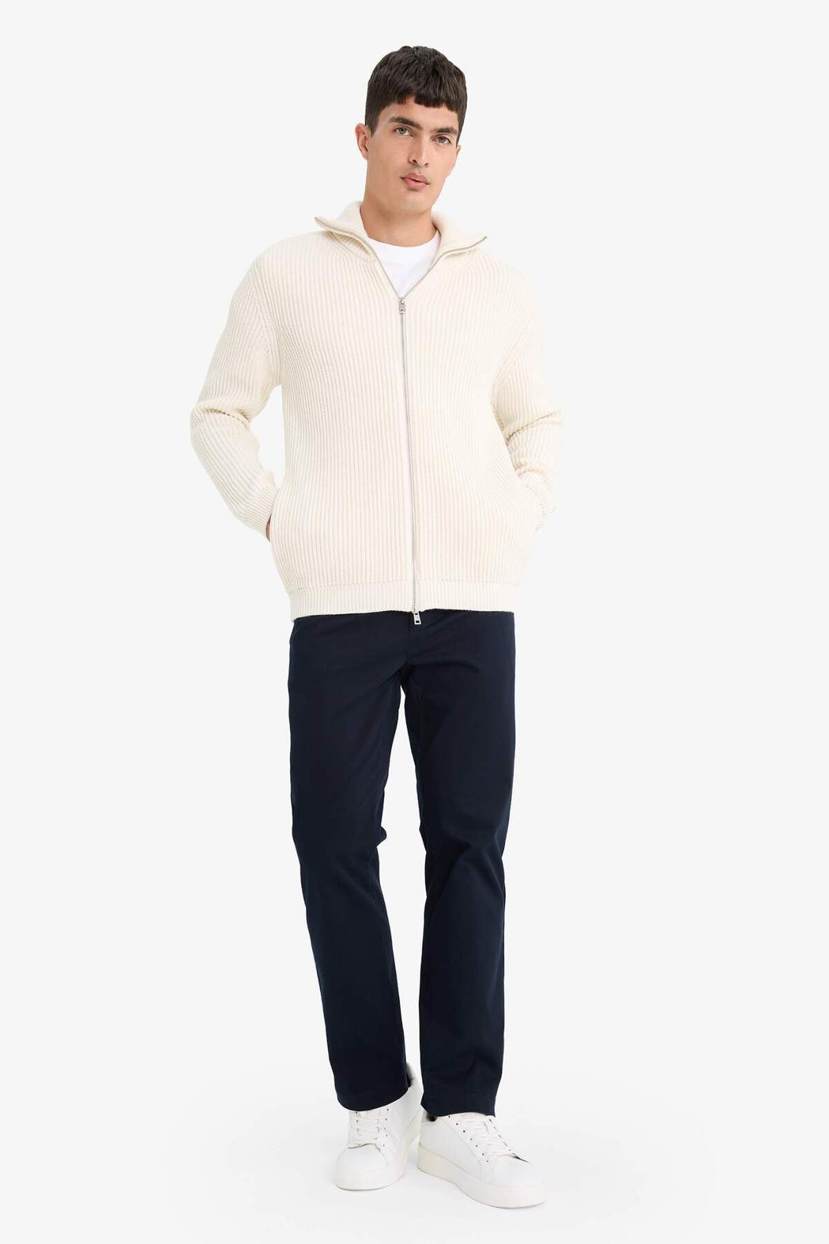 Defacto  Standart Fit Dik Yaka Fermuarlı Triko Hırka C9014AX25AU - Görsel 2