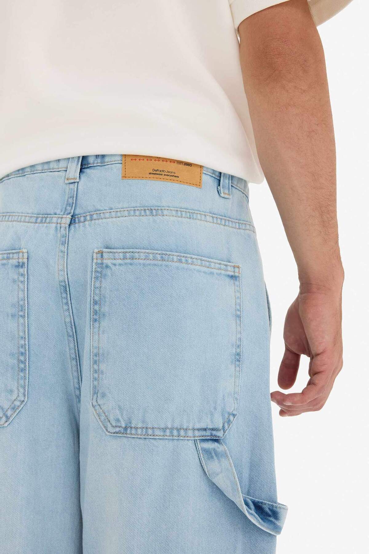 Defacto  %100 Pamuk Skater Fit Geniş Paça Jean Yıkamalı Pantolon F5668AX25AU - Görsel 7