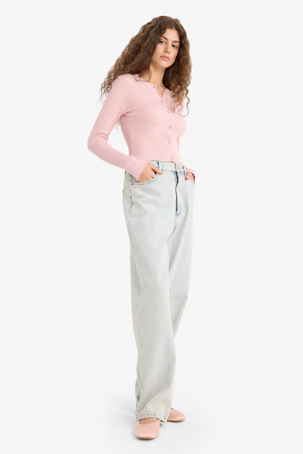 Defacto  Regular Fıt Bisiklet Yaka Triko Hırka A2076AX25WN - Görsel 2