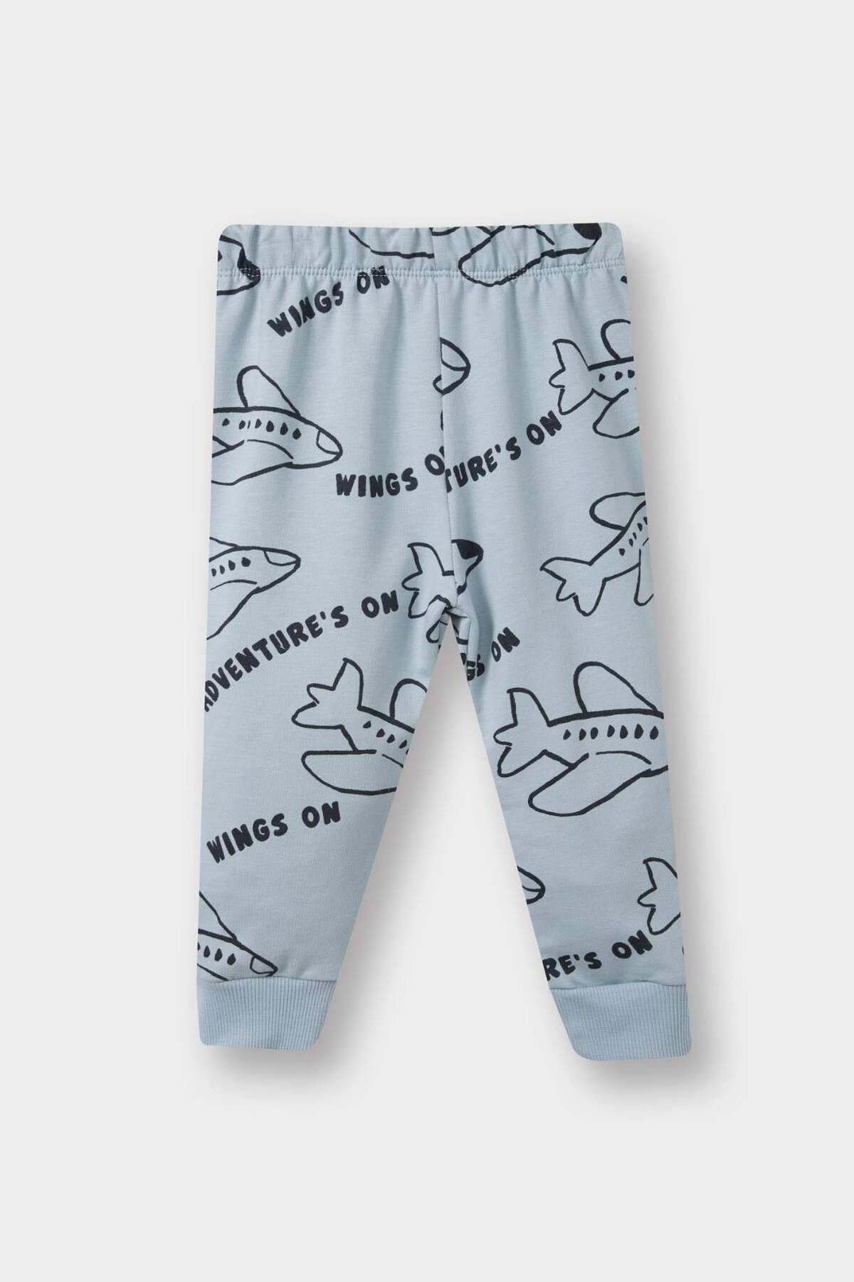 Defacto Knitted Set (25 AU) fotoğrafı 2 (önizleme)