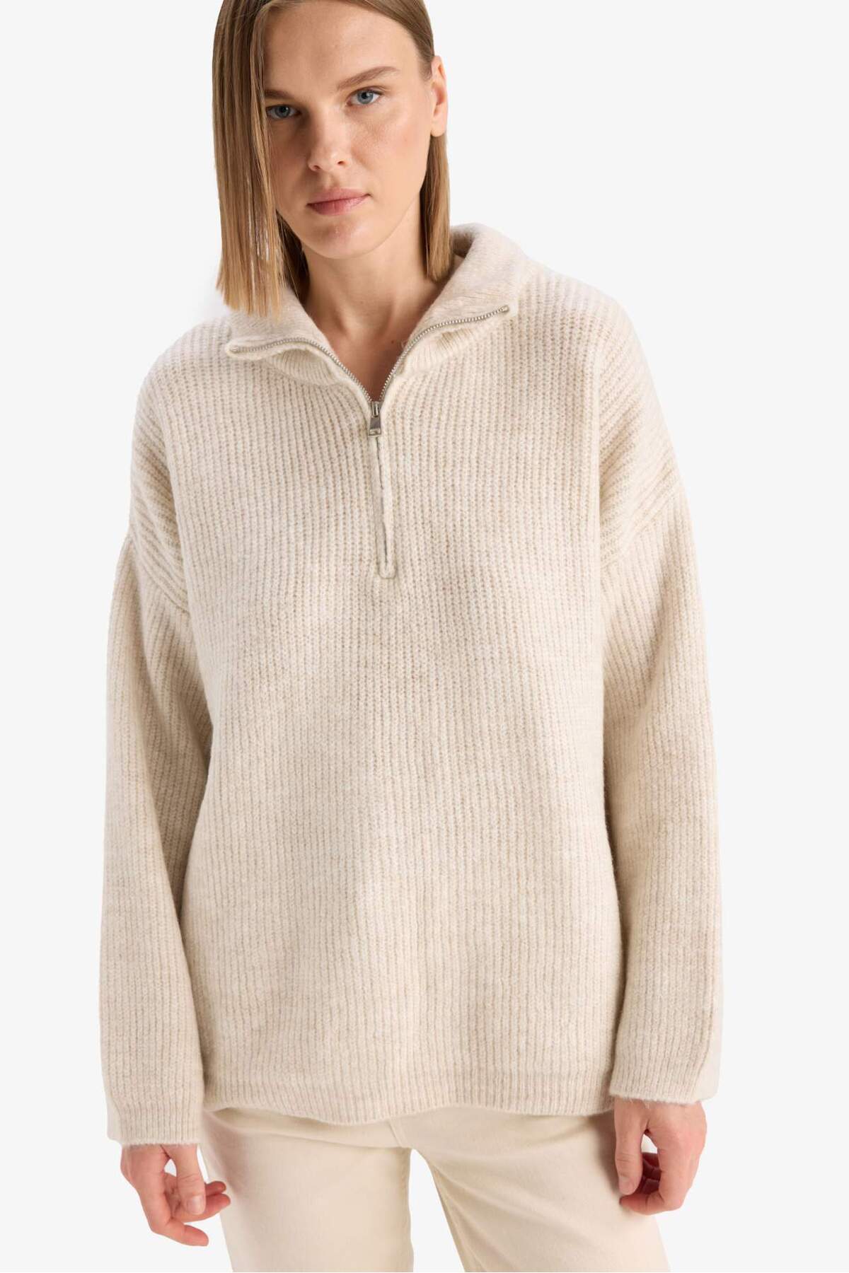 Defacto  Relax Fıt Yarım Fermuarlı Triko Kazak F3897AX25WN - Görsel 3