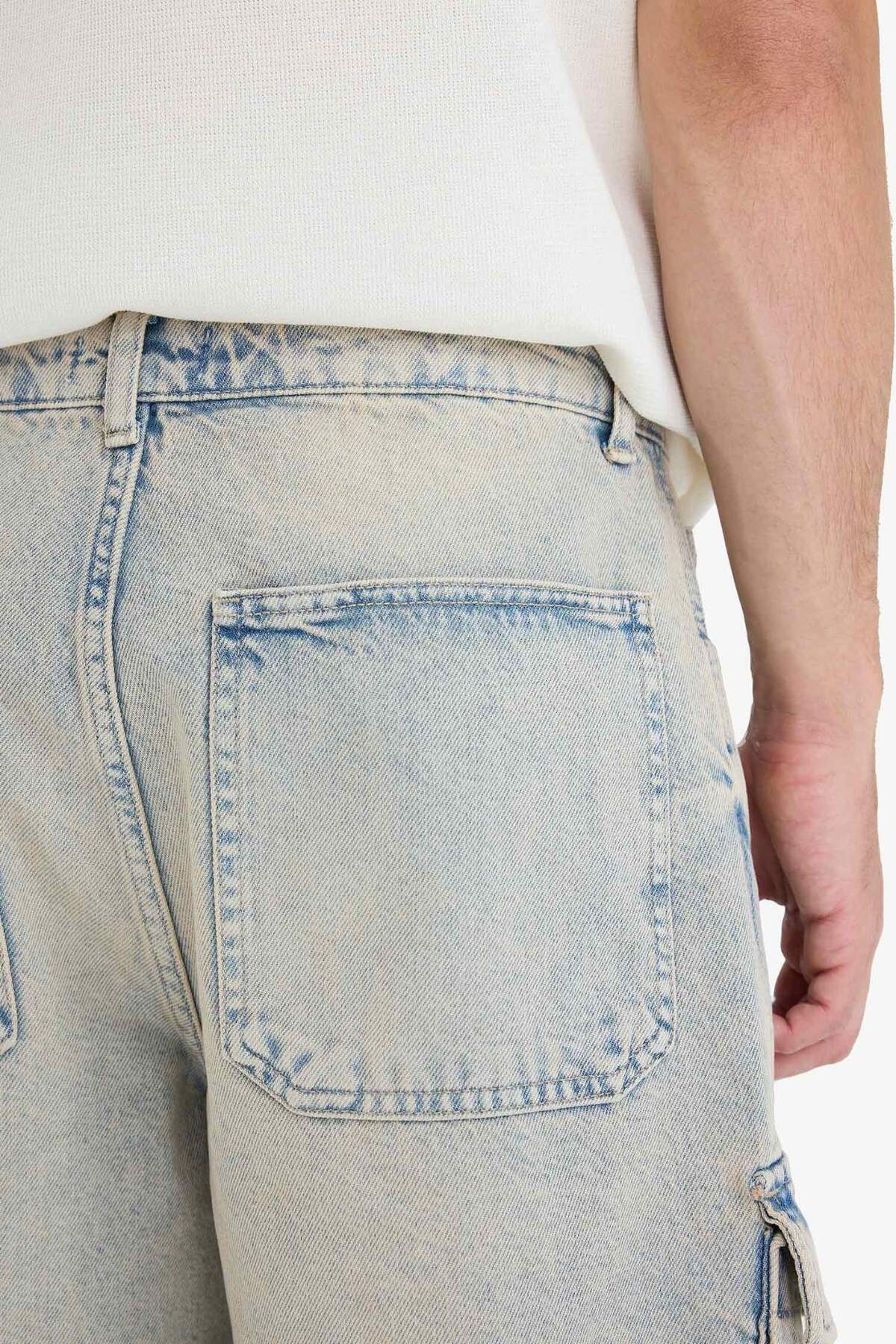 Defacto  %100 Pamuk Baggy Fit Kargo Cepli Jean Bermuda Şort F5022AX25SM - Görsel 8