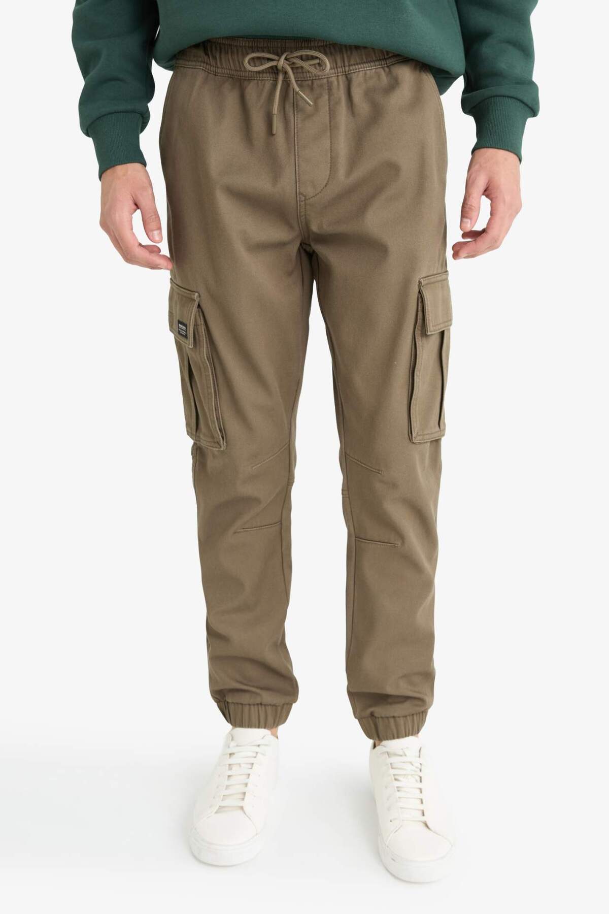 Sıcak Tutan REGULAR Fit Kargo Cepli Jogger Pantolon C6322AX24AU — خاکی — تصویر 4 از 8