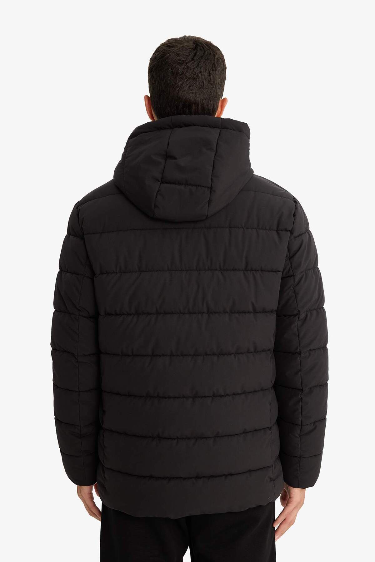 Defacto  Su İtici Slim Fit Dar Kesim Astarlı Kapüşonlu Fermuarlı Cepli Dolgulu Mont R0216AZ25AU - Görsel 8